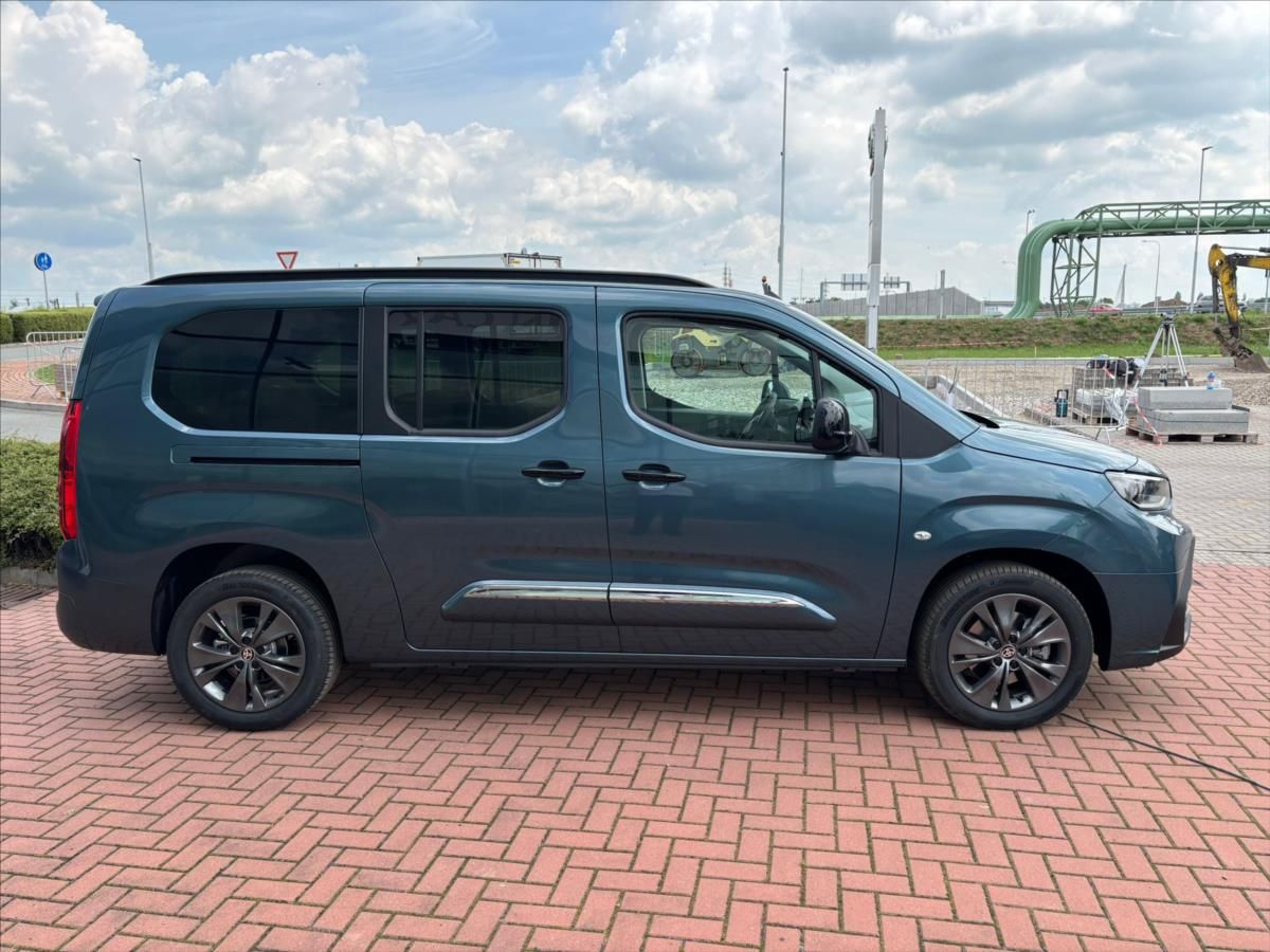 Toyota Proace City Verso, 1,5   Family 5S - fotka 6