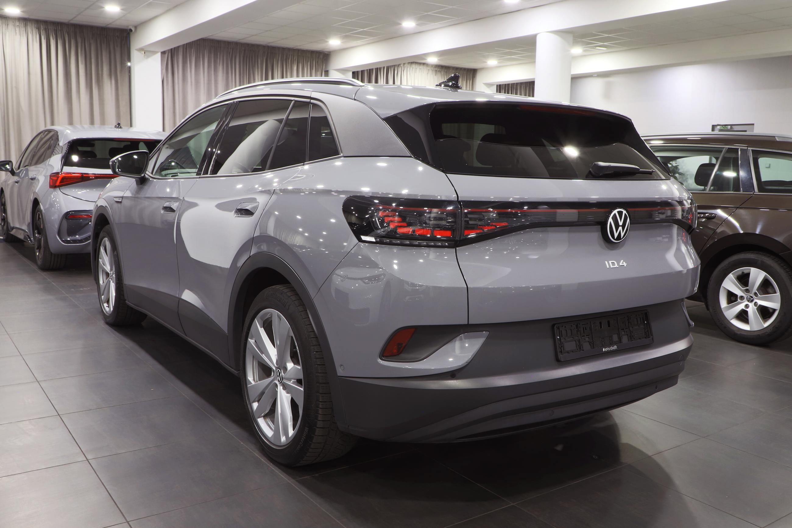 Volkswagen ID.4, Pro 150kW / IQ.Lights / 2x ALU - fotka 5