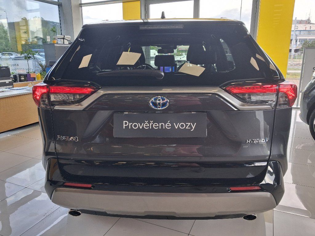 Toyota Rav4, 2.5HEV 131kW 2025 - fotka 5