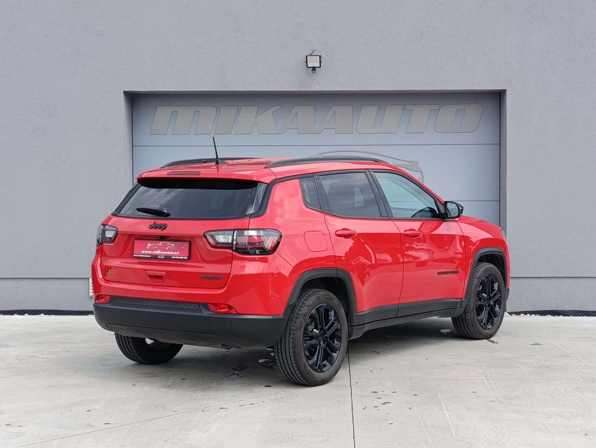 Jeep Compass, 1.5 E-HYBRID NIGHT EAGLE ČR - fotka 5