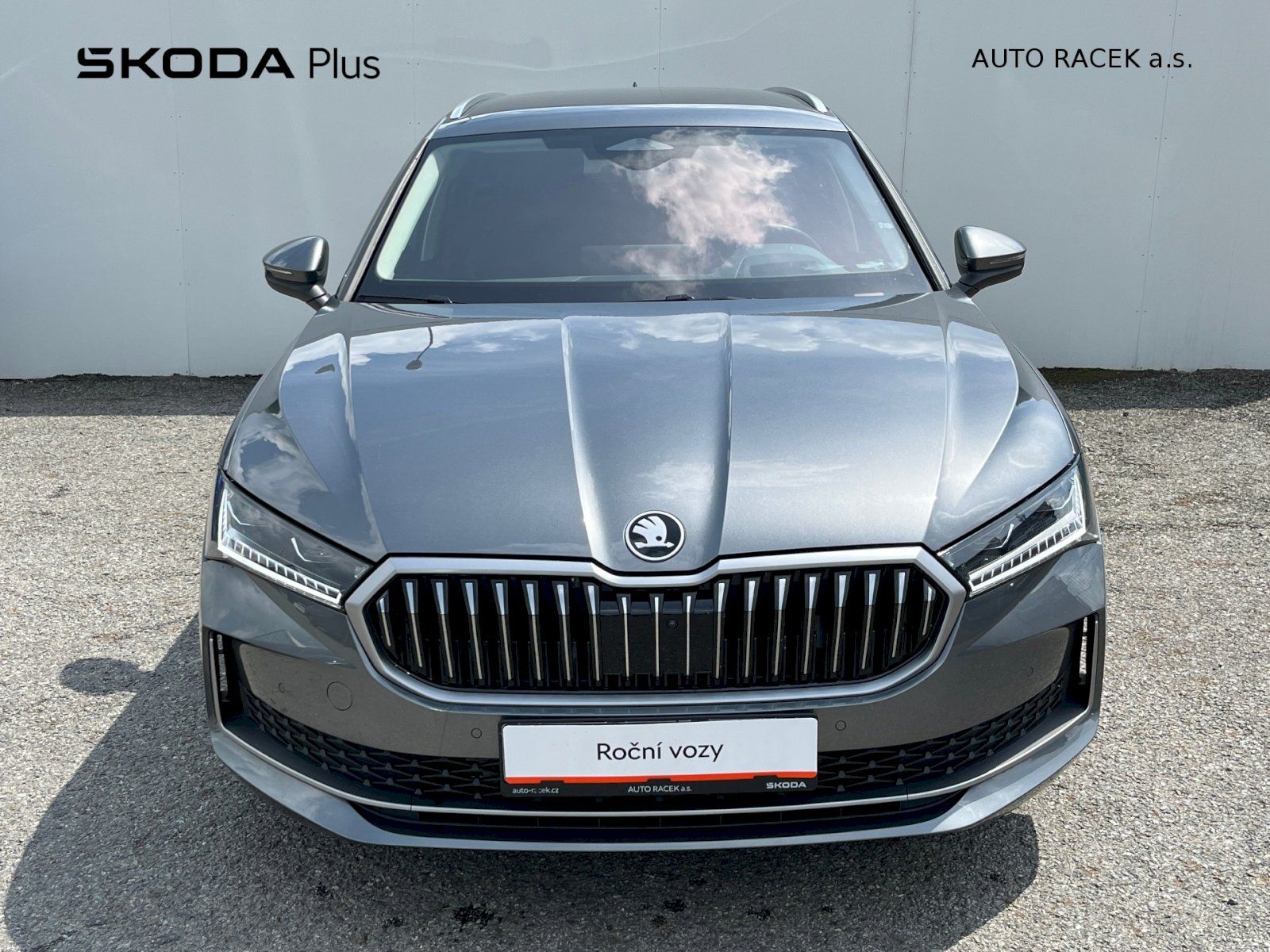 Škoda Superb, 2.0 TDI 142kW 4x4 L&K Combi DS - fotka 4