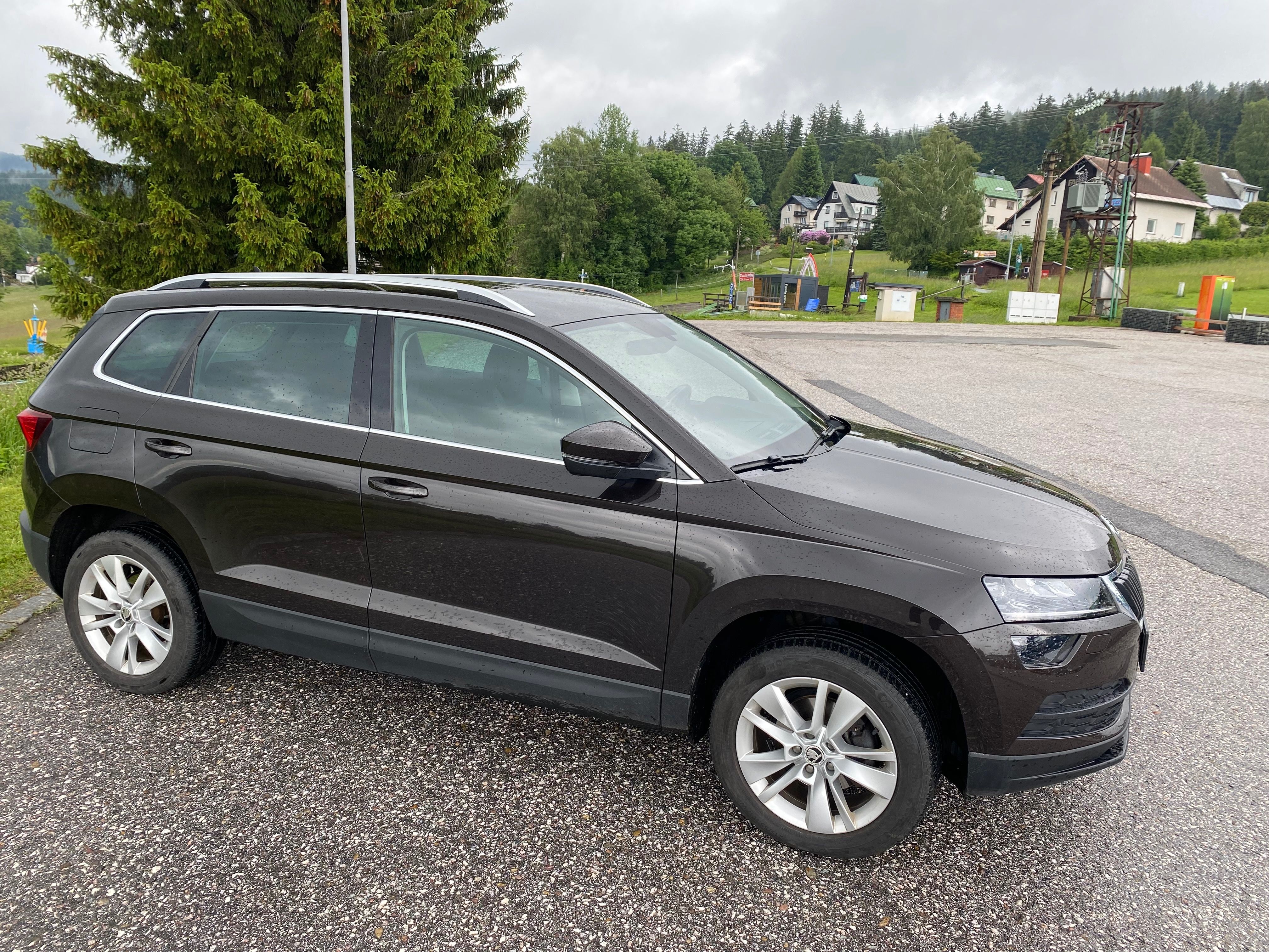 Škoda Karoq, 1.6 TDI DSG, AUTOMAT - fotka 2