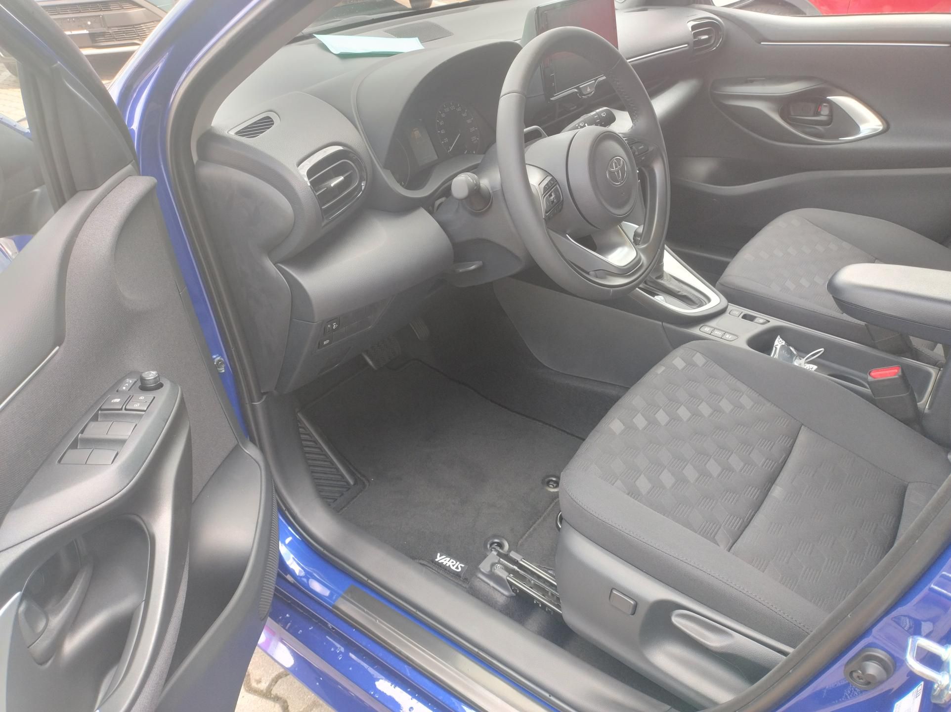 Toyota Yaris, 1.5 HEV Comfort Fleet - fotka 5