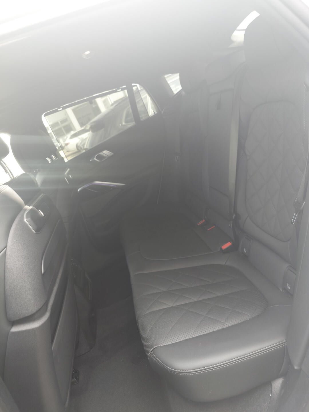 BMW X6, xDrive30d M-Sport DAPro Venti - fotka 5