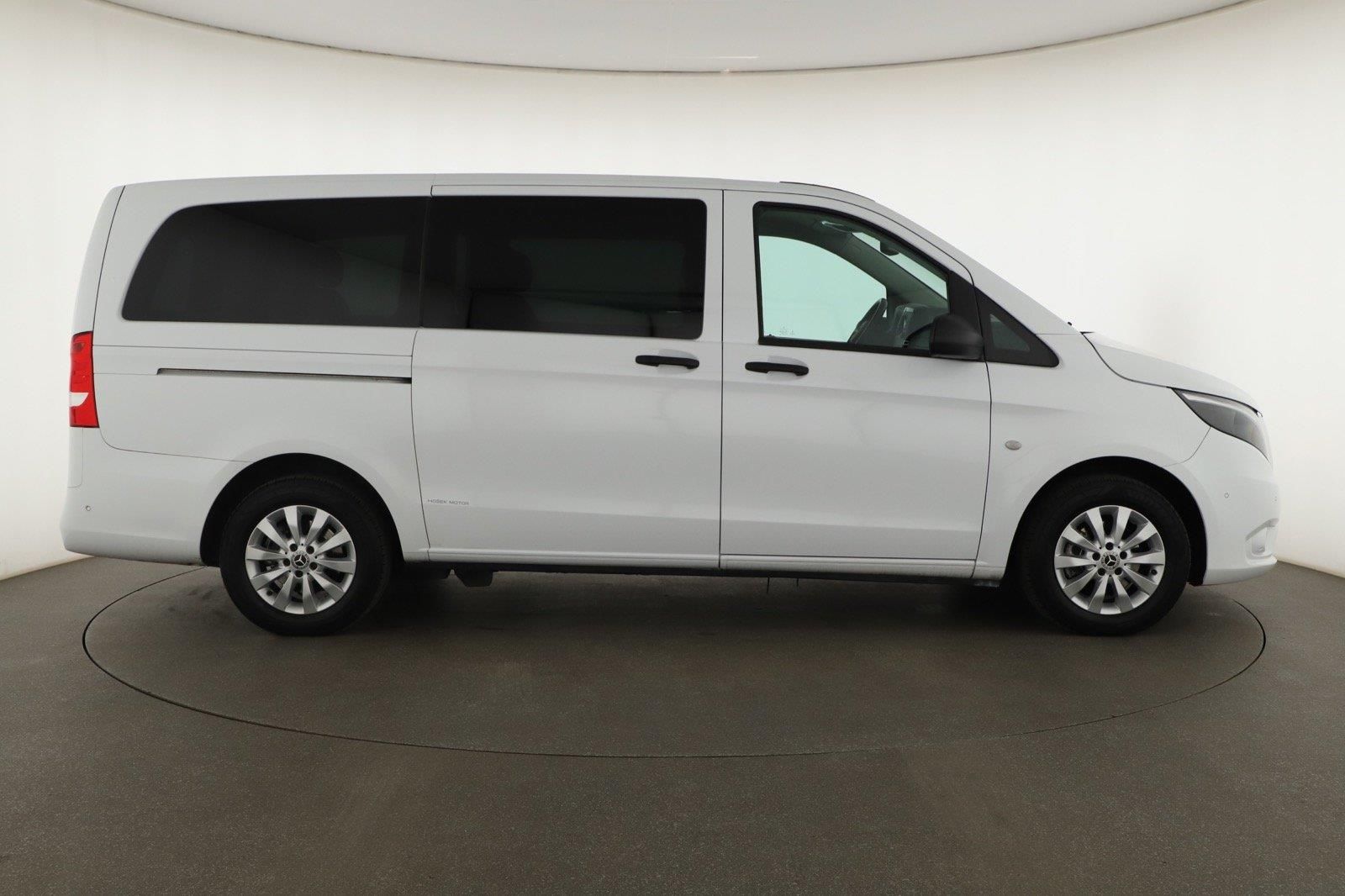 Mercedes-Benz Vito, 114 CDI, Tourer/L, 8 míst - fotka 6
