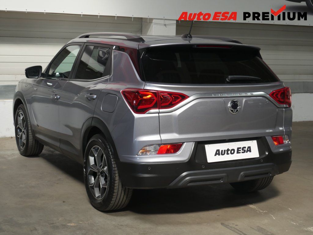 SsangYong Korando, 1.5 TGTID,1.maj,ČR - fotka 4