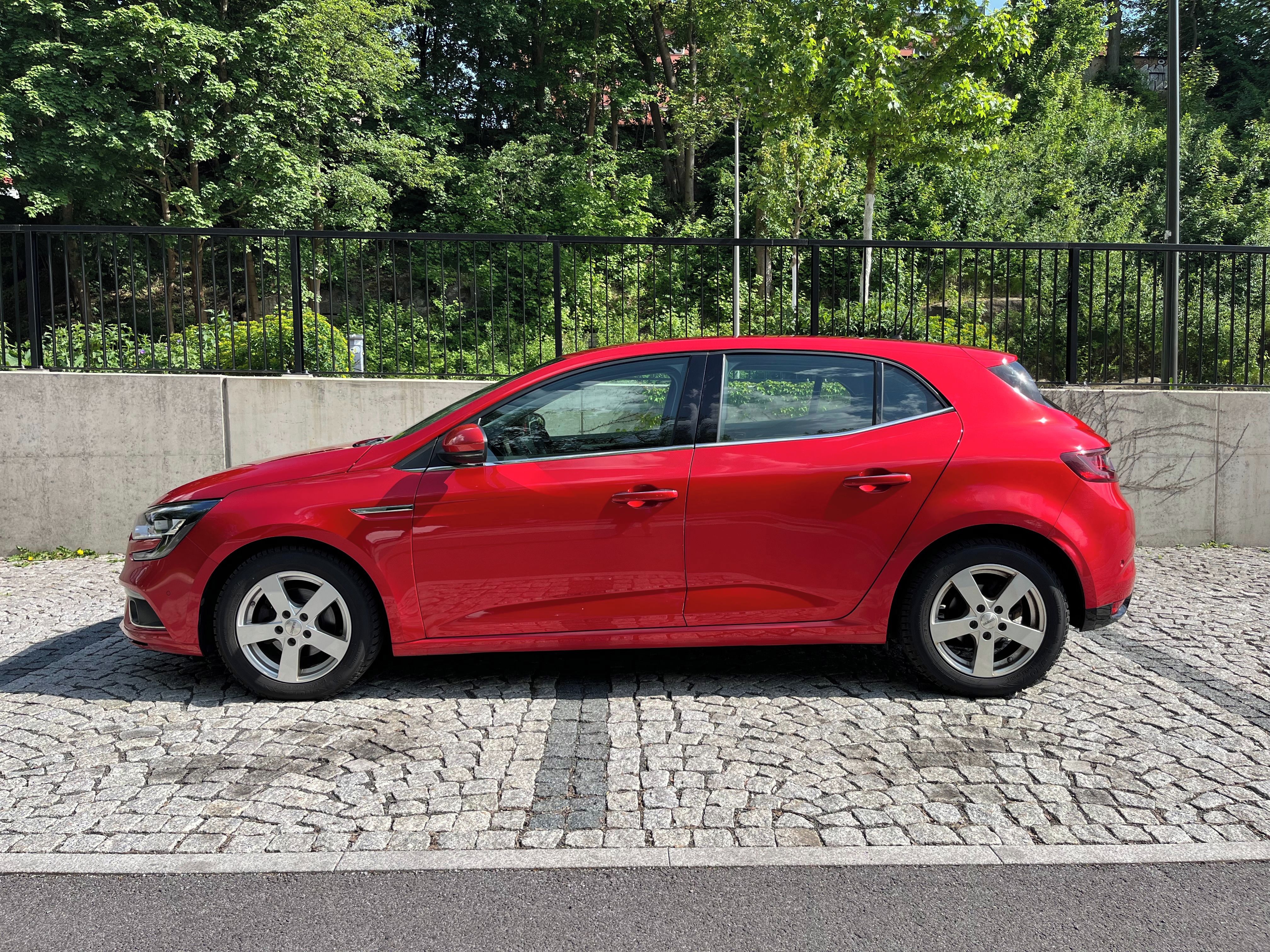 Renault Mégane, IV 1.2 TCe 97 kW - servisováno - fotka 2