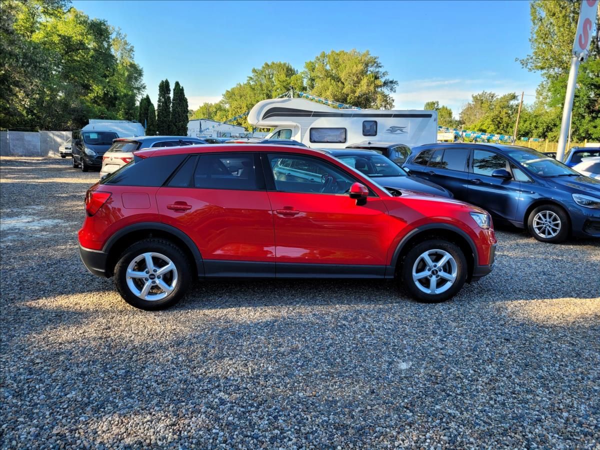 Audi Q2, 1,5 TFSI,Virtual,Výhřev,klima, - fotka 4