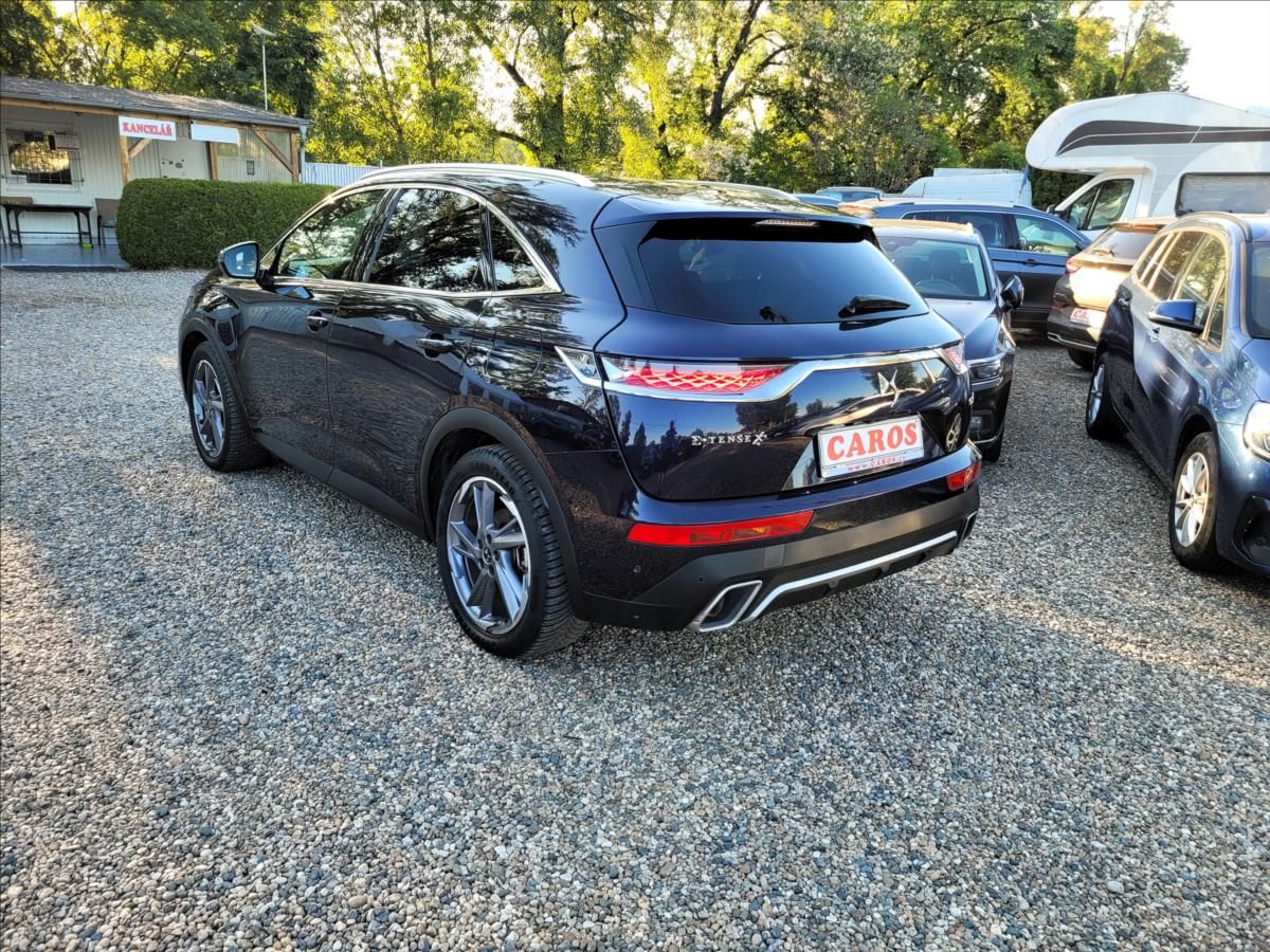 DS 7 Crossback, 1,6 E-Tense PHEV,4x4,220kw - fotka 5