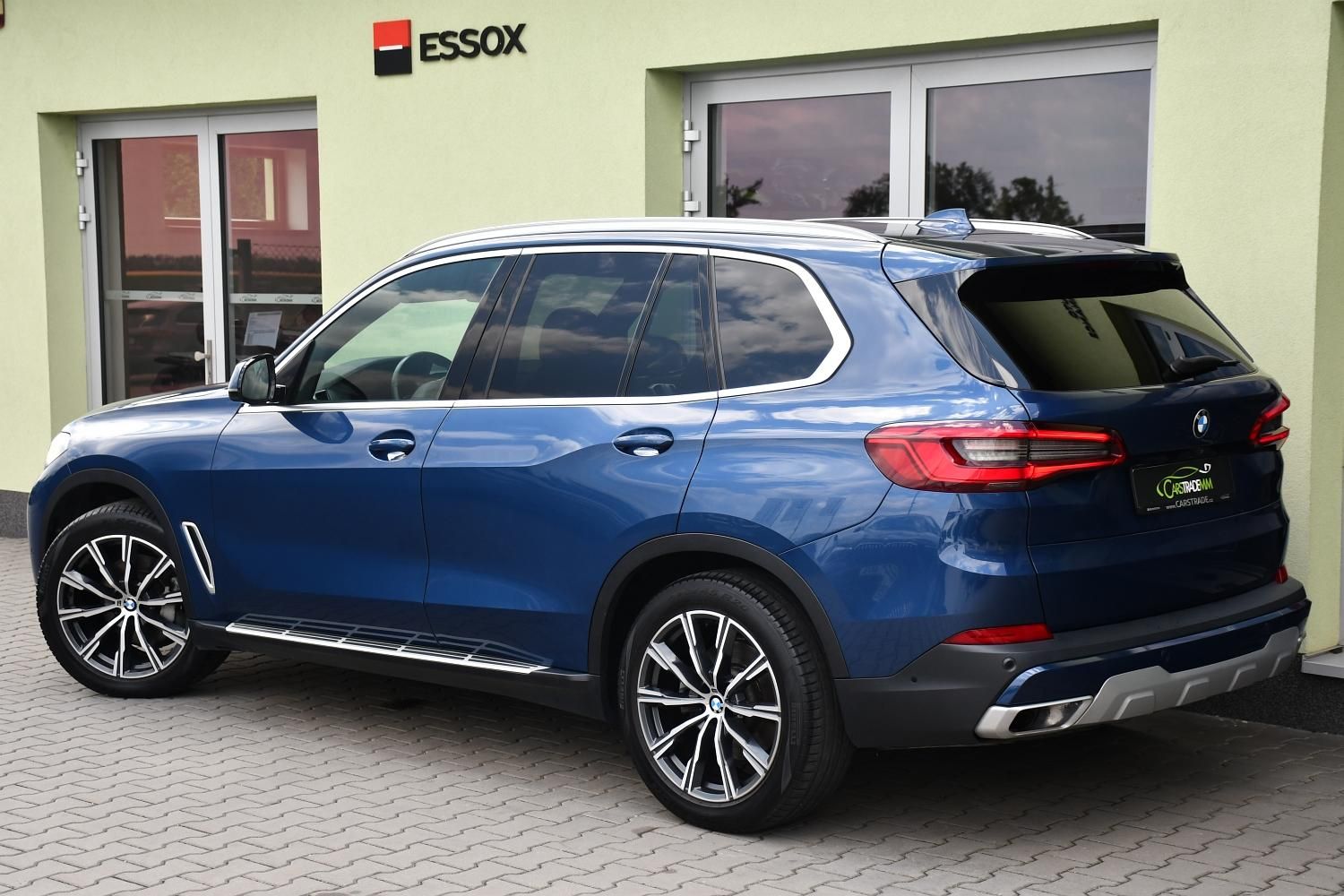 BMW X5, xDrive30d PANO TAŽNÉ 2XALU - fotka 3