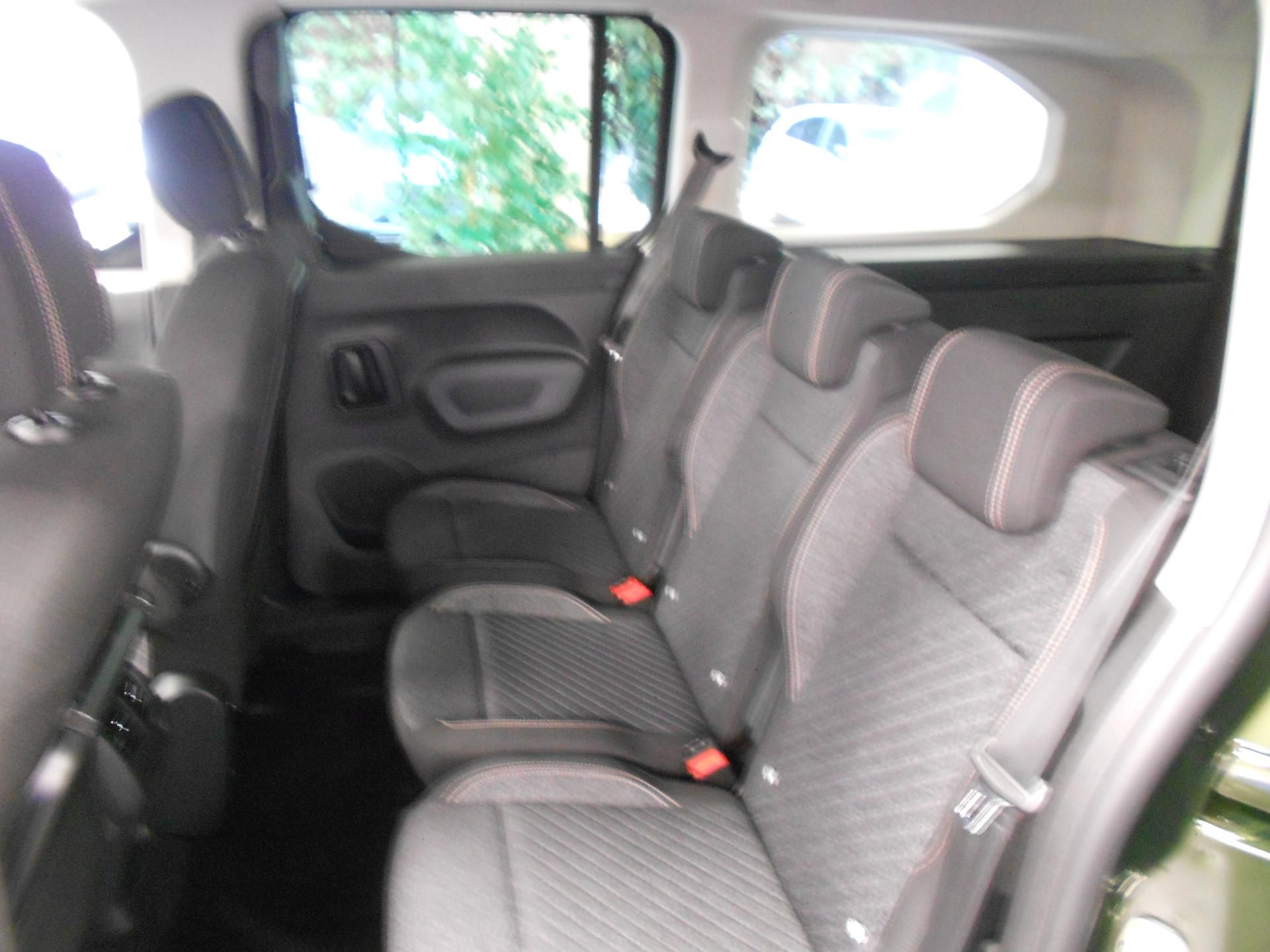 Peugeot Rifter, LONG ALLURE BlueHDi 130 M6 - fotka 5