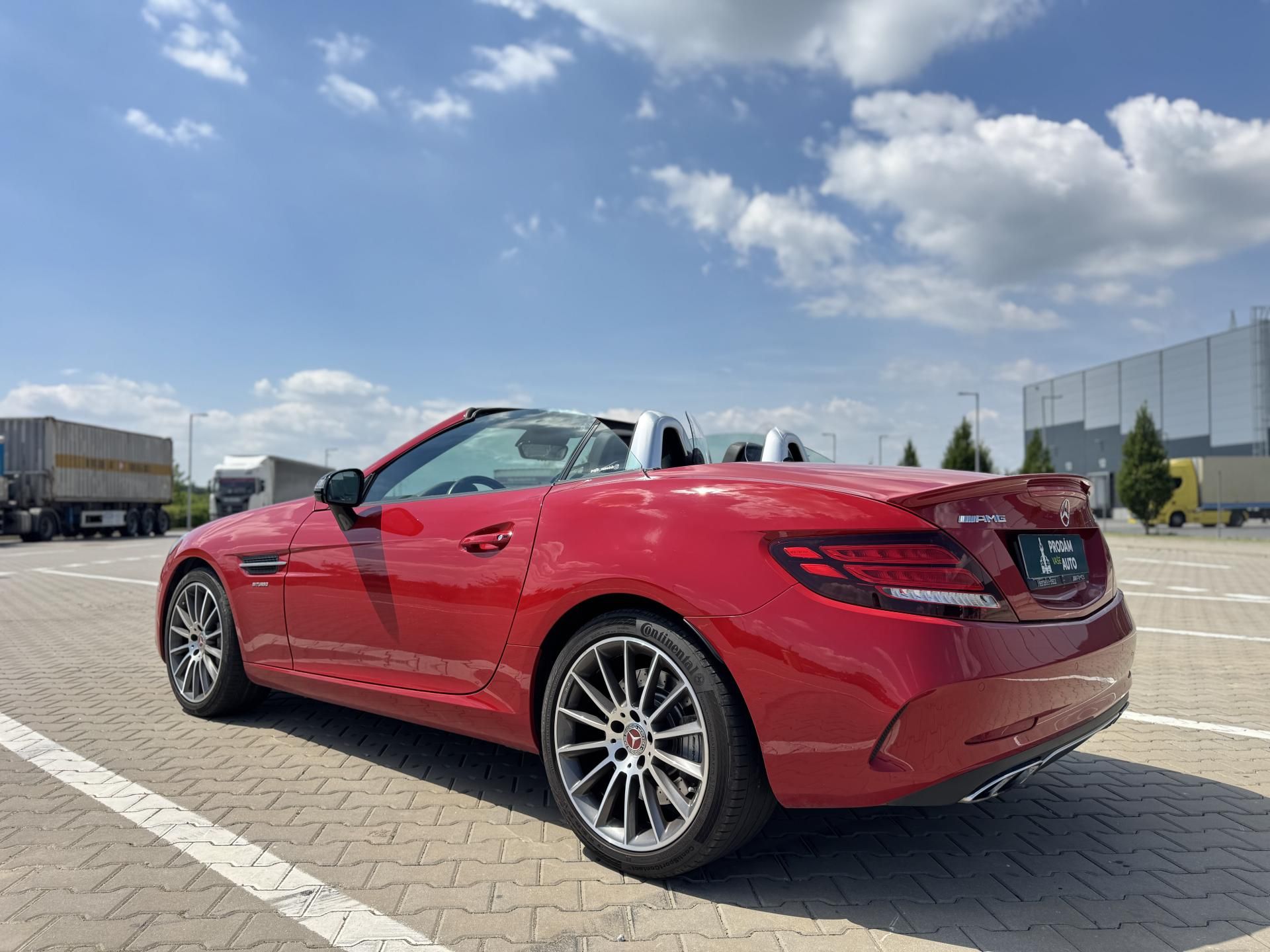 Mercedes-Benz SLC - fotka 5