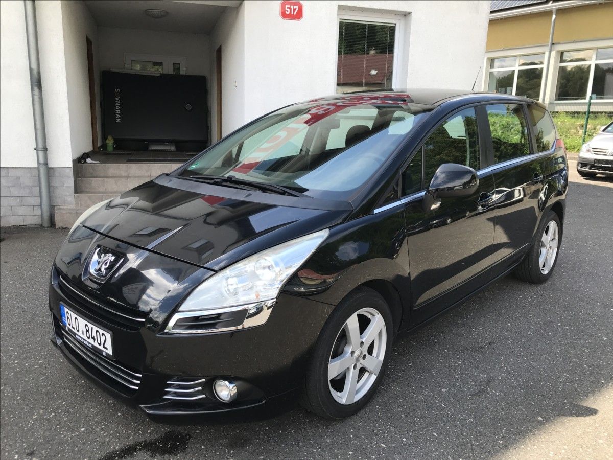 Peugeot 5008, 2,0 HDi 110kW - fotka 4