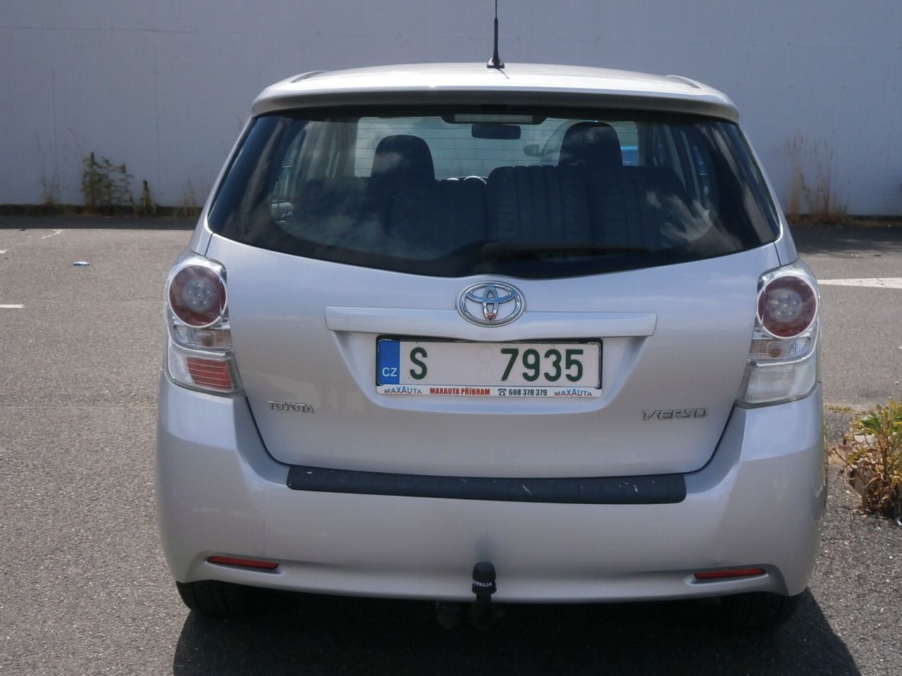 Toyota Verso, 2,0 D4D JEN 142TKM TAZNE ZARIZ - fotka 4