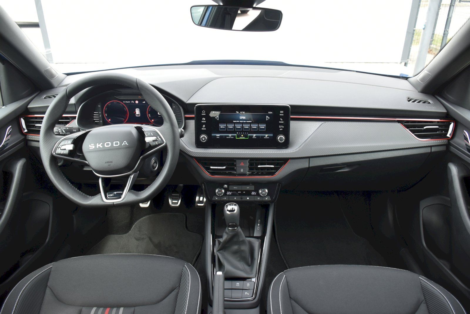 Škoda Kamiq, Monte Carlo 1,0 TSI 85 kW 6-st - fotka 5