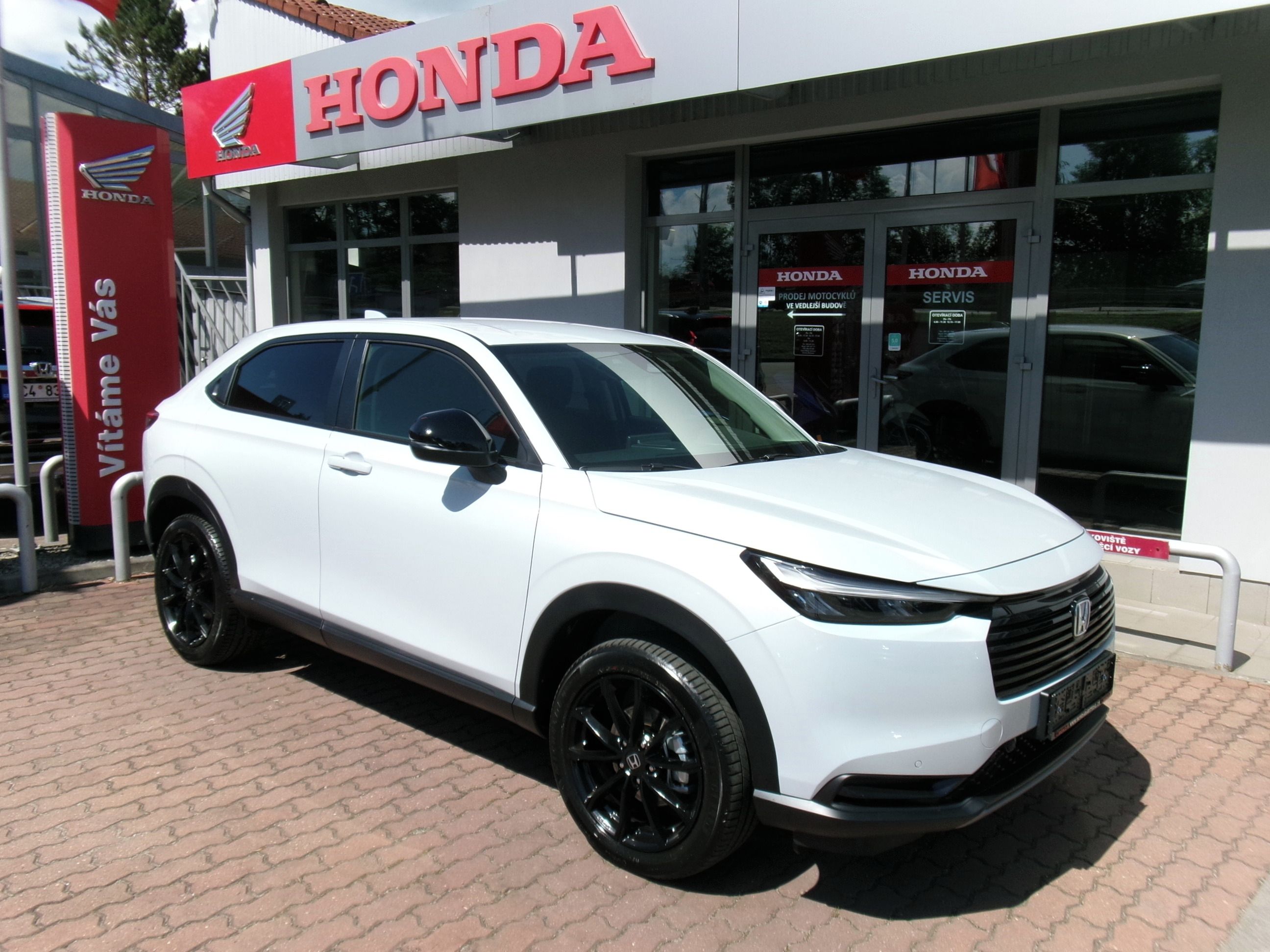 Honda HR-V, 1.5e:HEV ELEGANCE SPORT 27 - fotka 5