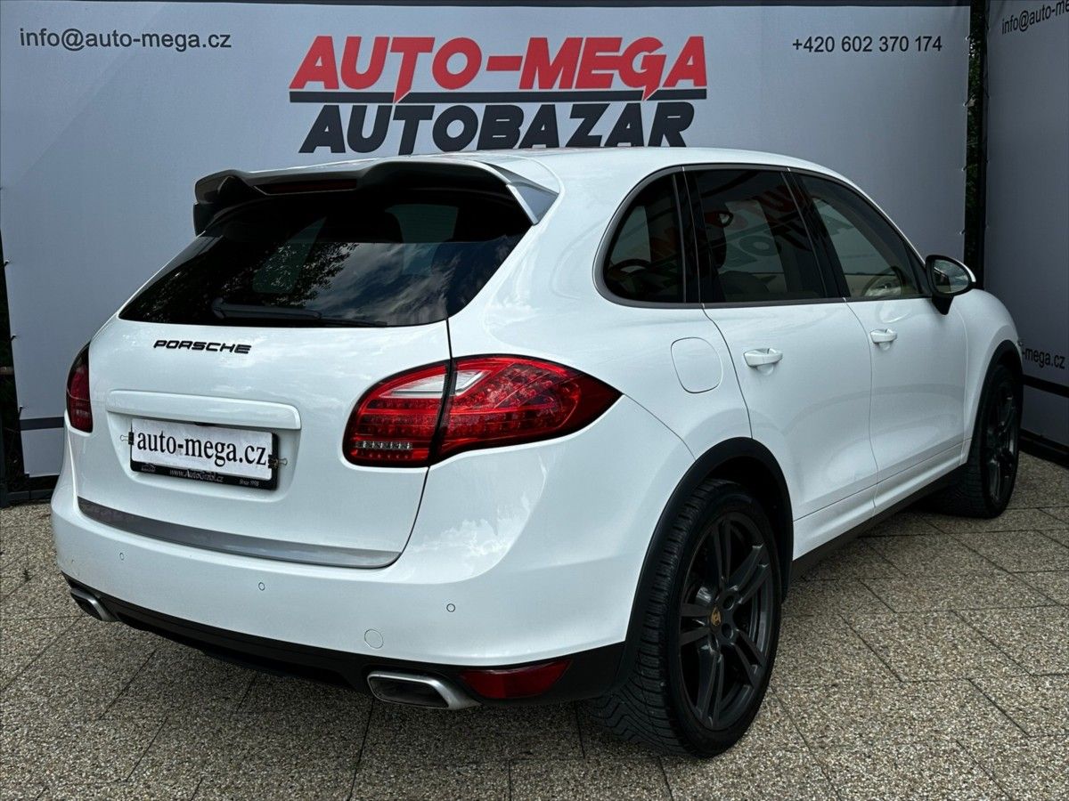 Porsche Cayenne, 3,0 D 180KW PLATINUM-SERVIS!! - fotka 6