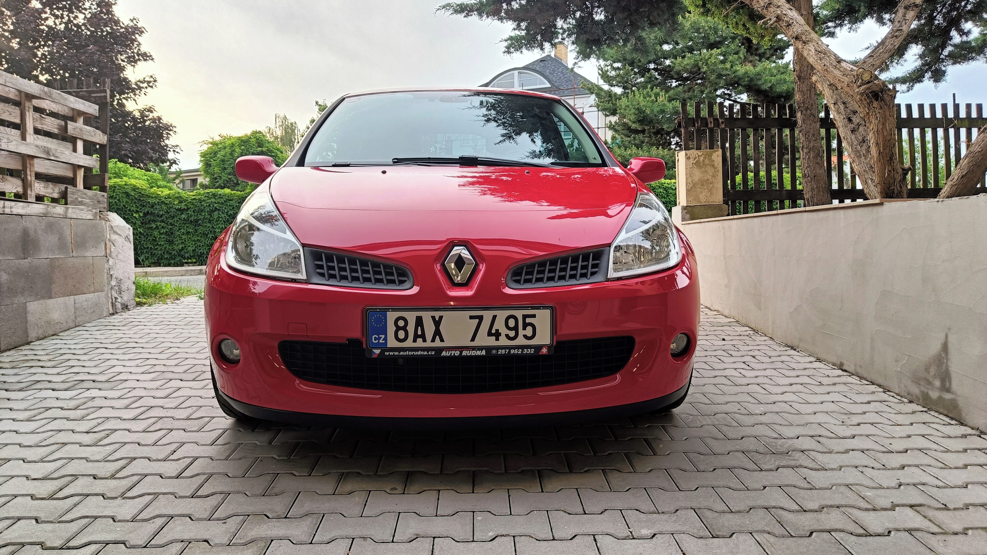 Renault Clio, RS 197 - fotka 4