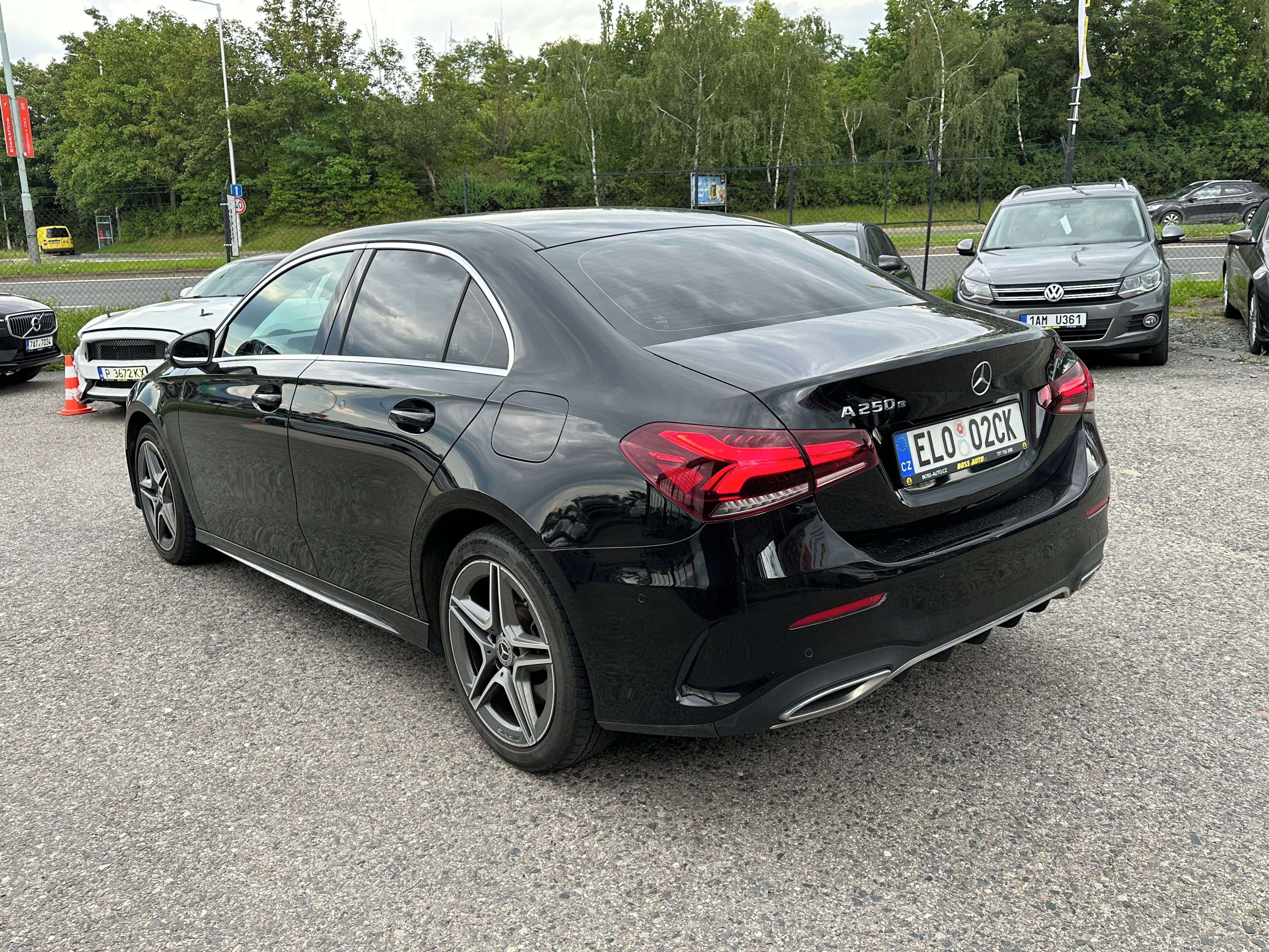 Mercedes-Benz Třídy A, Mercedes-Benz A 250 2021 - fotka 5