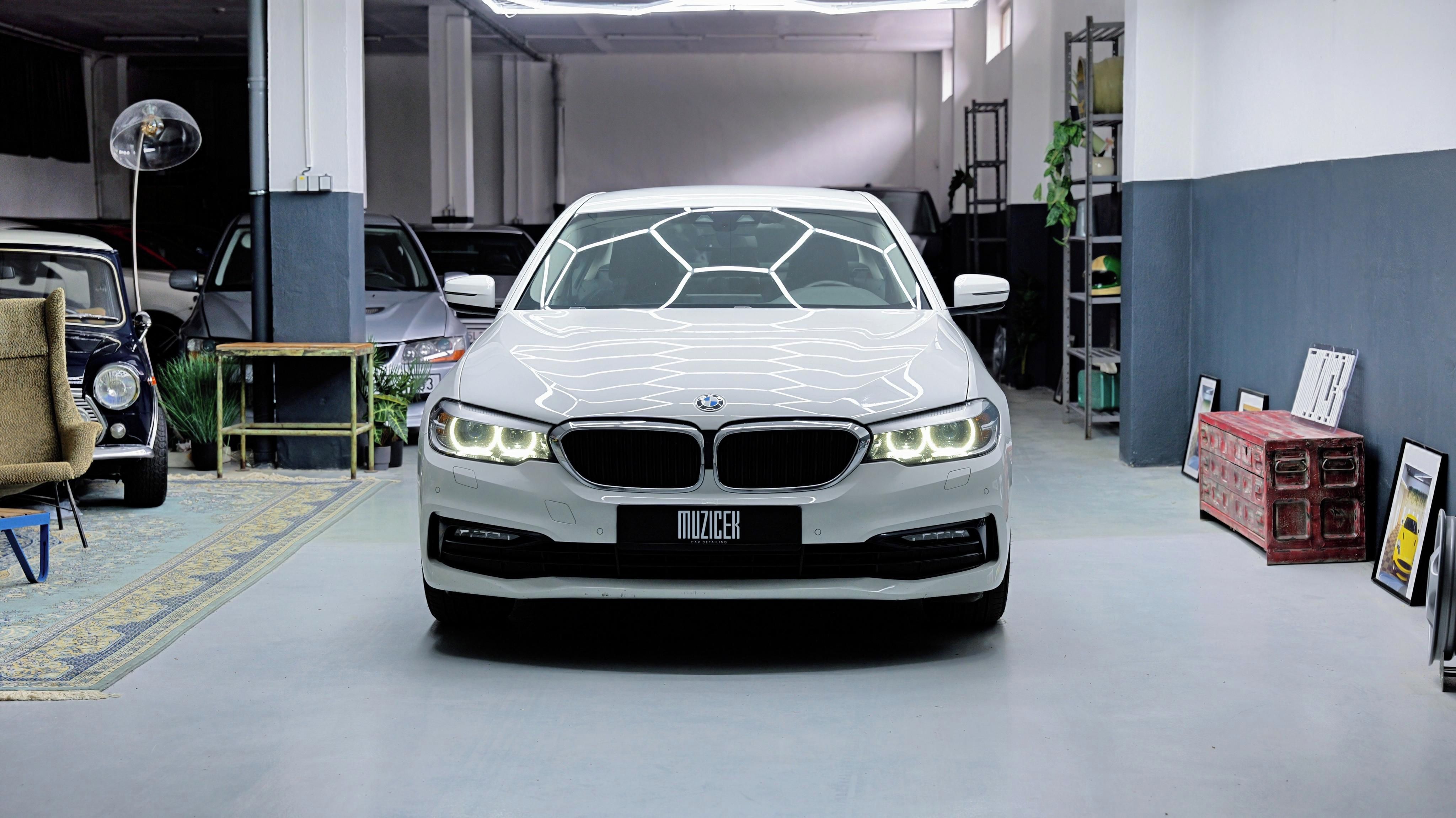 BMW Řada 5, 540i xDrive | Sport line | DPH - fotka 2