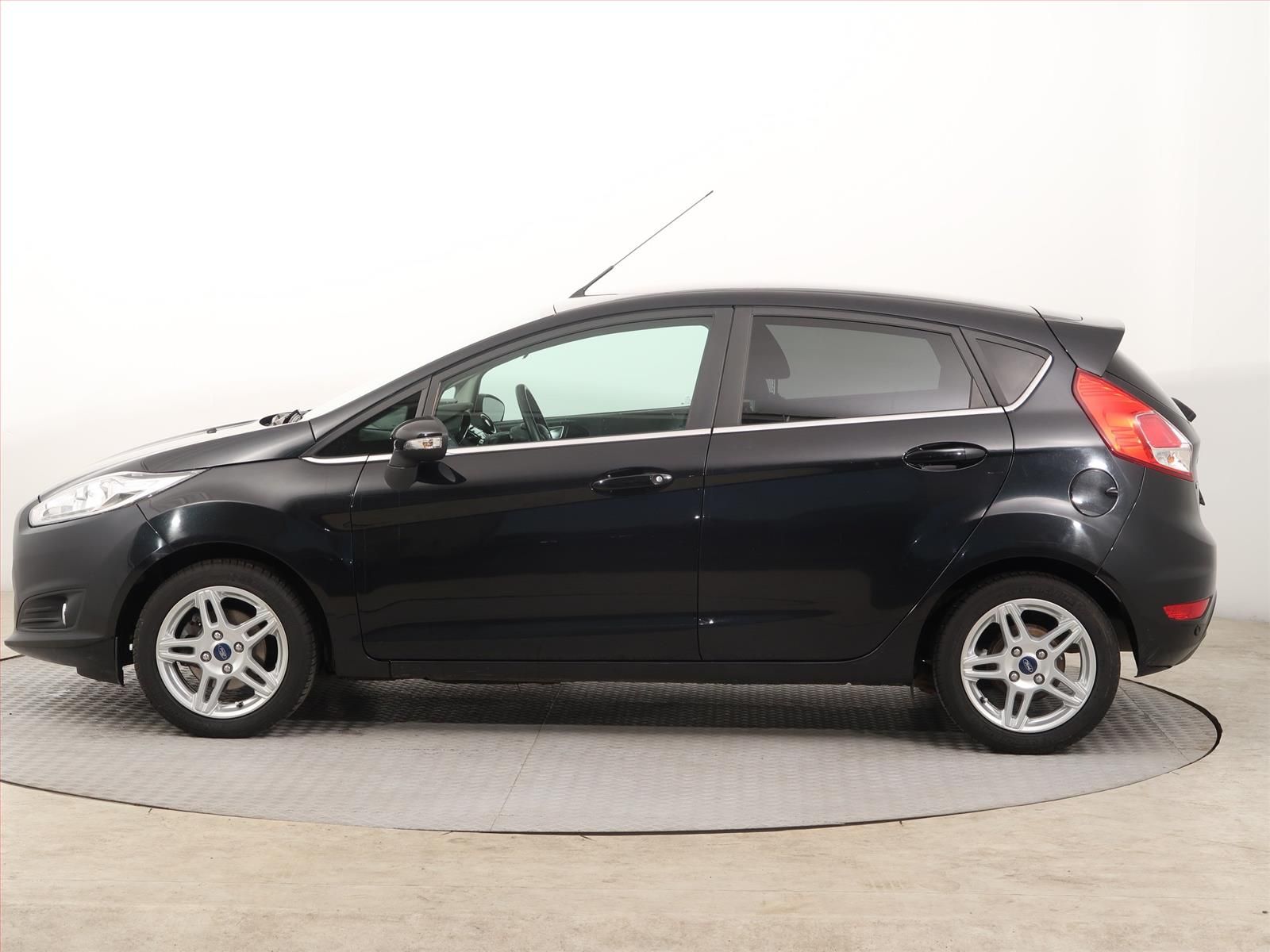 Ford Fiesta, 1.0 EcoBoost, Serv.kniha, Navi - fotka 3