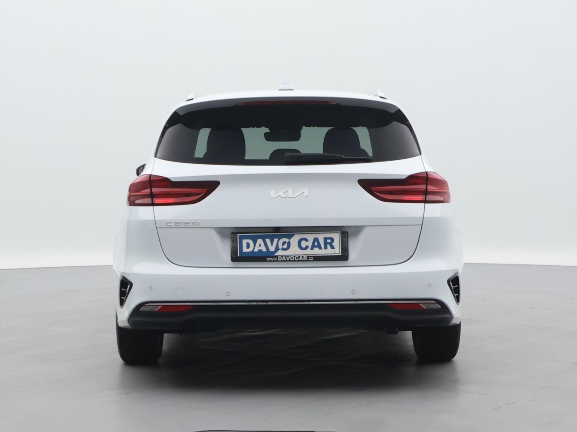 Kia Cee´d, 1,5 T-GDI 118 kW TOP DPH CZ 1. - fotka 6