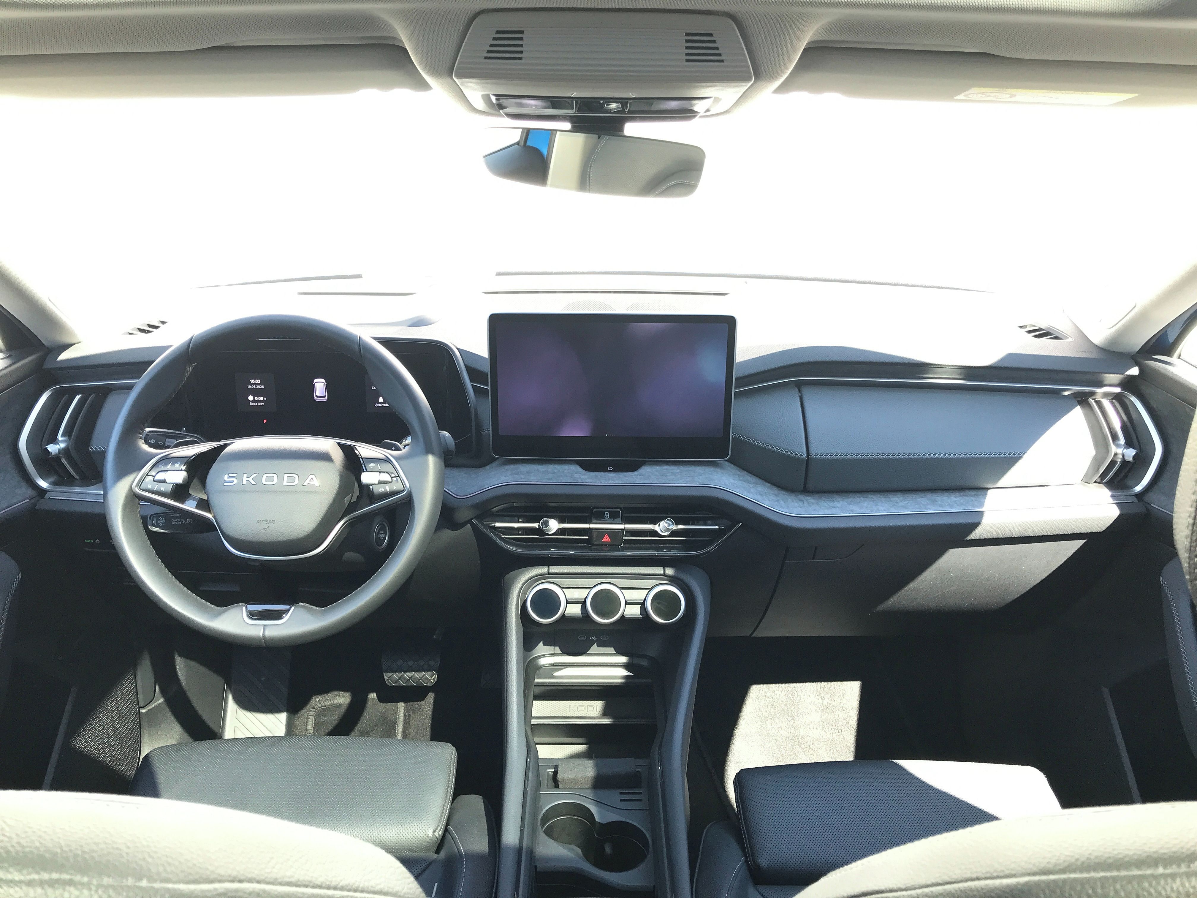 Škoda Kodiaq, iV 1.5TSi 150kW EXCL.SEL+TAŽNÉ - fotka 5