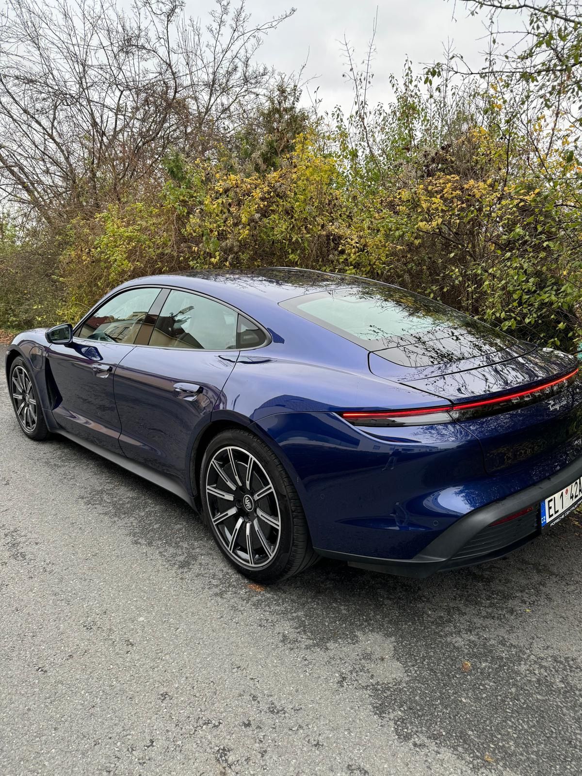 Porsche Taycan, Posrche Taycan, - fotka 3