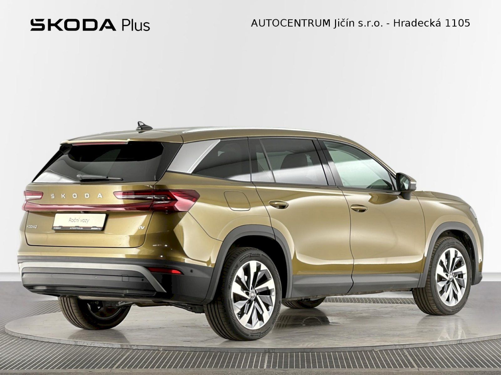 Škoda Kodiaq, iV DSG 1.5TSI 150kW Exclusive - fotka 2