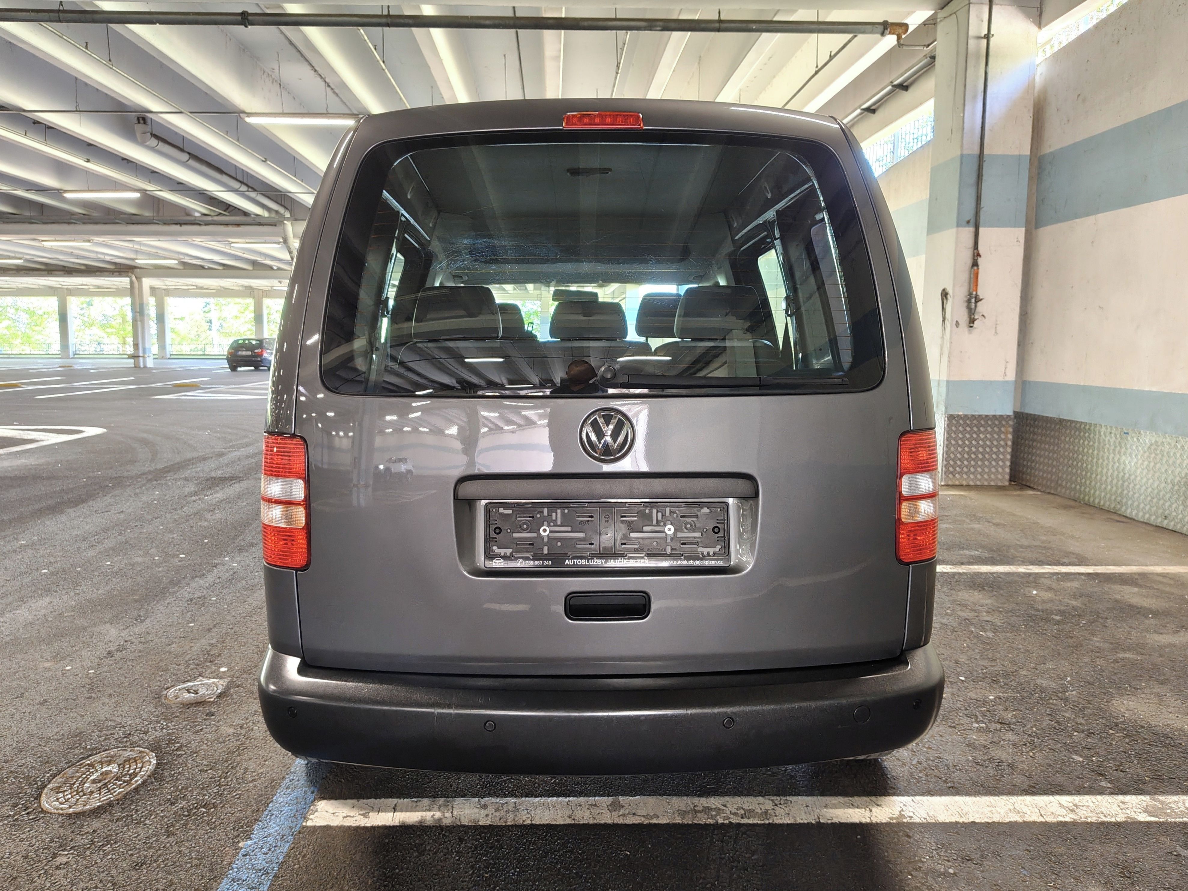 Volkswagen Caddy, Velice pěkná, 75 kw bez koroze - fotka 6