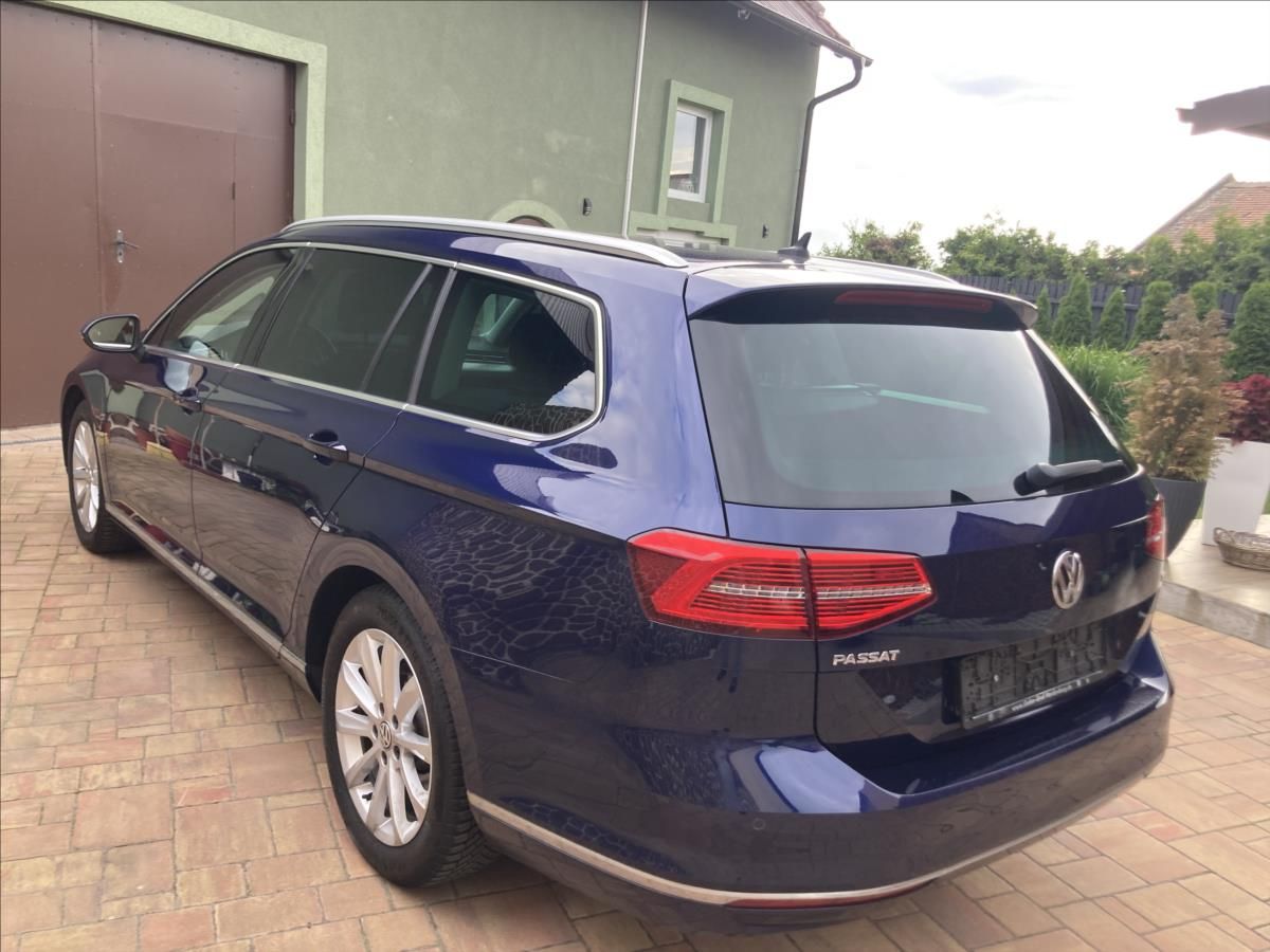 Volkswagen Passat, 1,4 TSI 110KW Higline - fotka 4