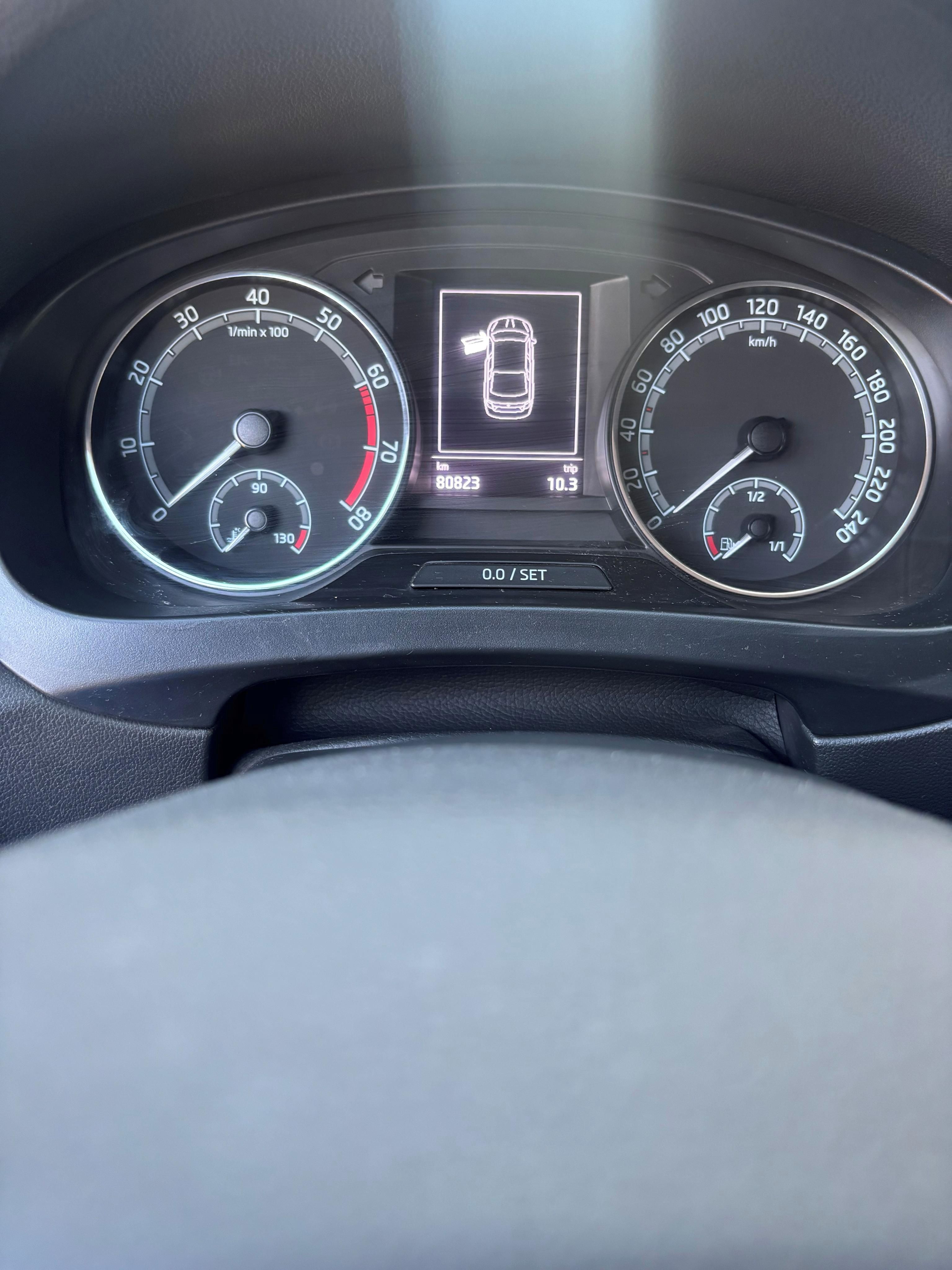 Škoda Rapid, 1.0Tsi 81KW, 80.823km - fotka 4