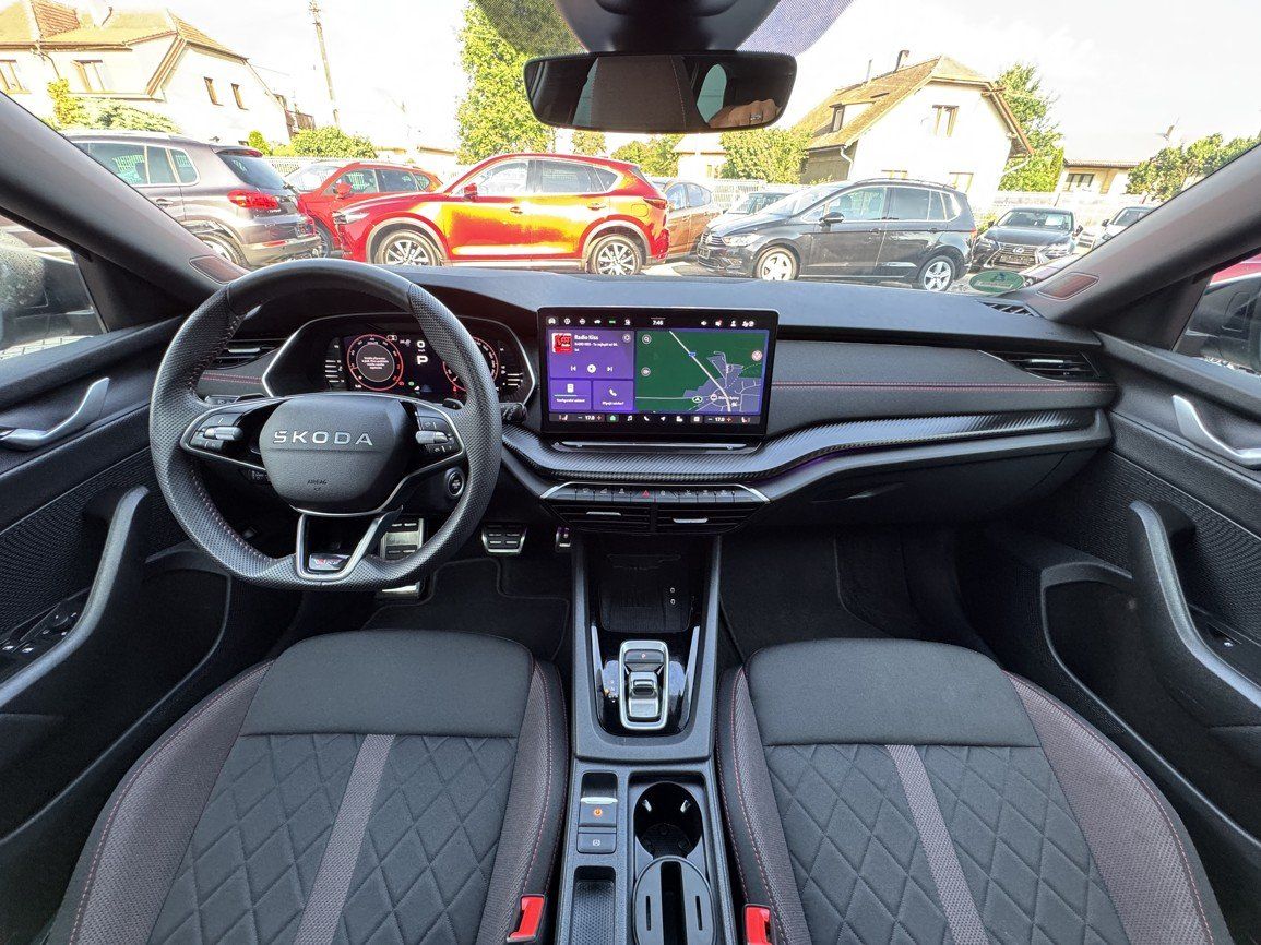 Škoda Octavia, RS 2.0TSi DSG LED Webasto Pano - fotka 6