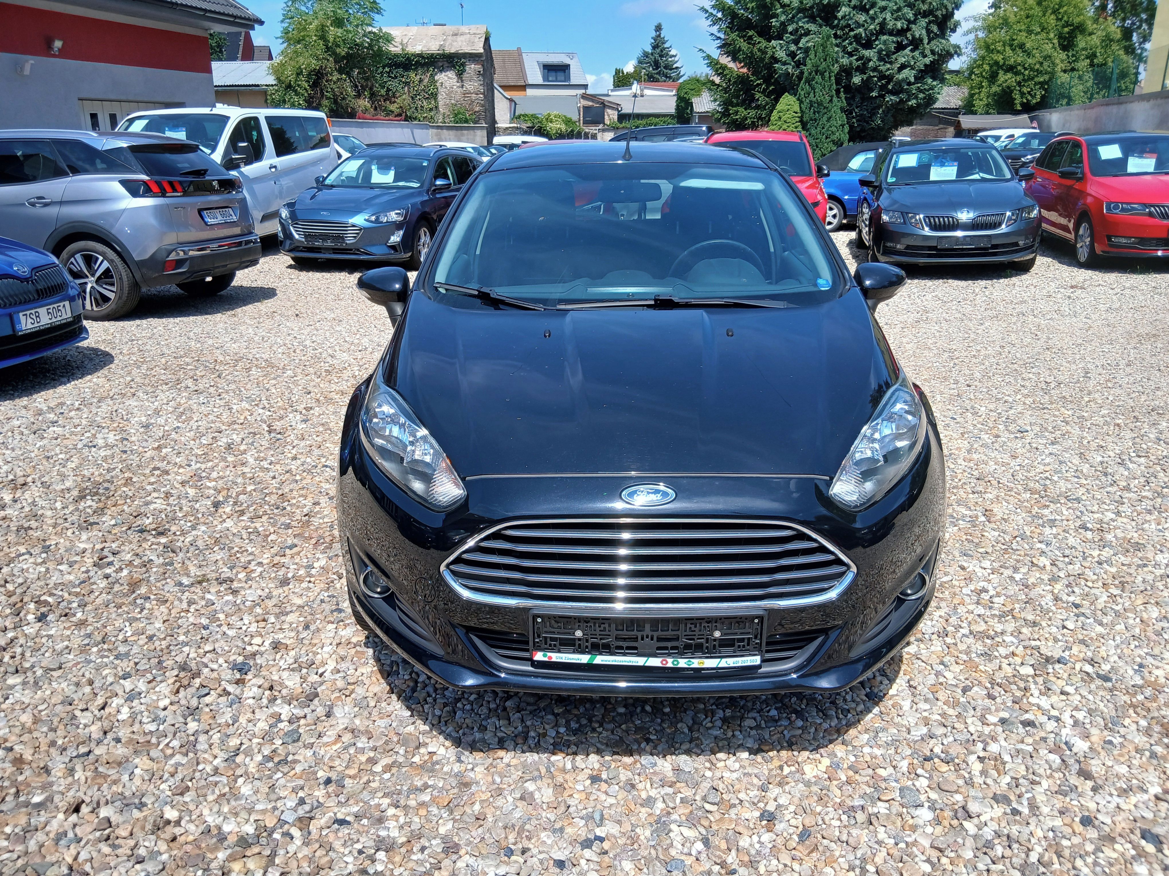 Ford Fiesta, 1.0i 59KW Klima 5dveří - fotka 2