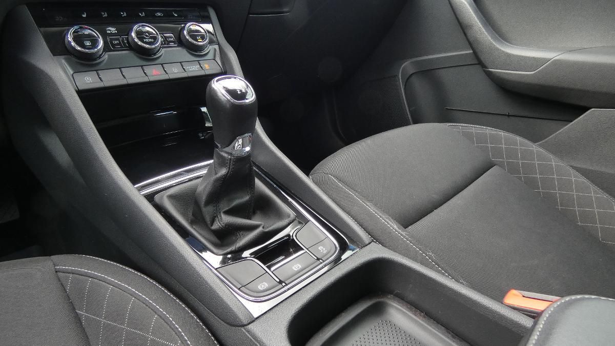 Škoda Karoq, 1,5 TSI 110 kW Ambition - fotka 6