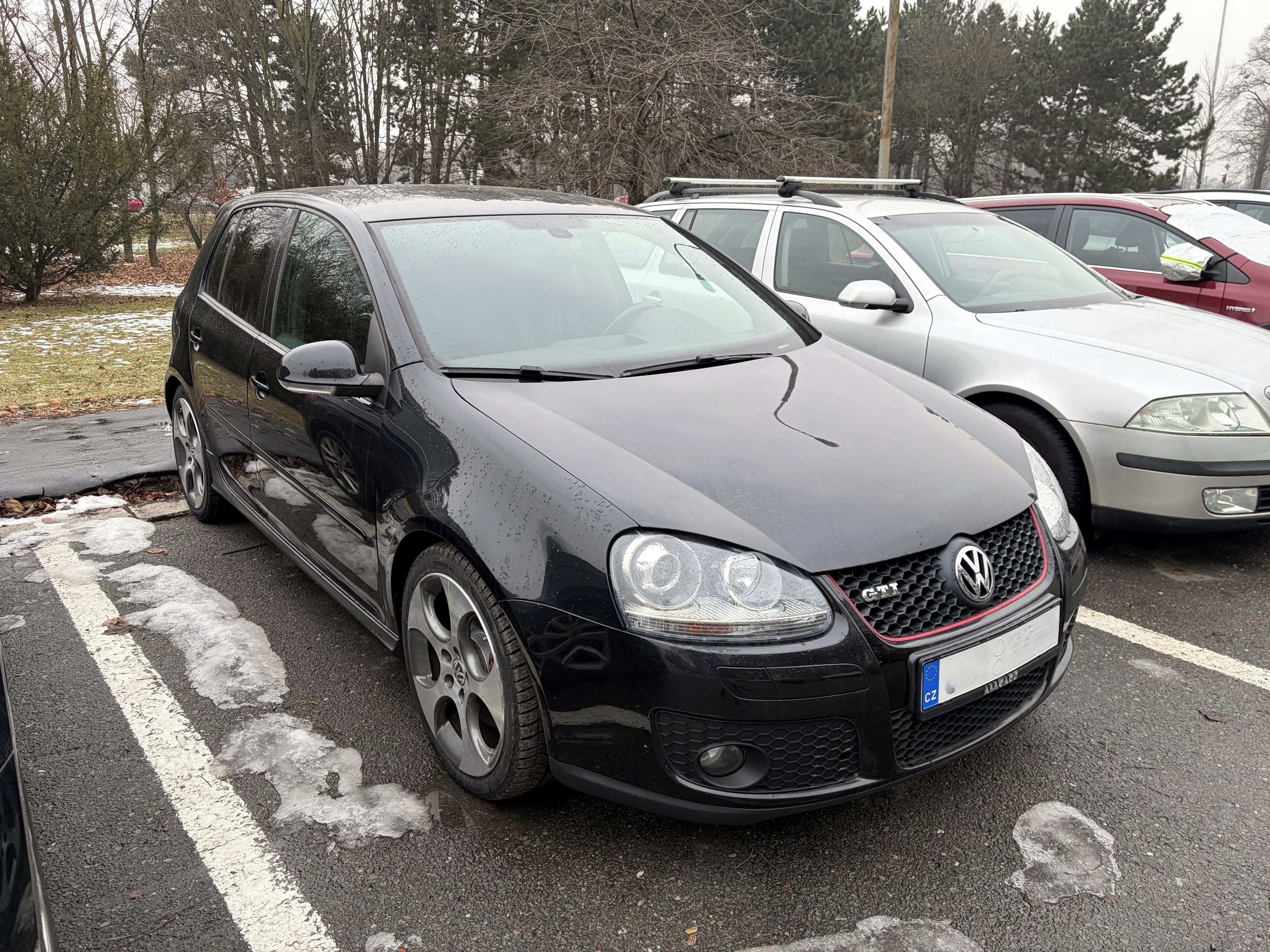 Volkswagen Golf, VOLKSWAGEN GOLF V. GTI 2.0TFSI - fotka 3