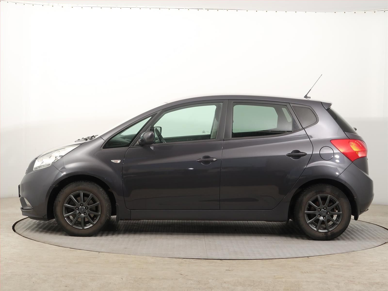 Kia Venga, 1.4 CVVT, ČR,1.maj, Serv.kniha - fotka 3