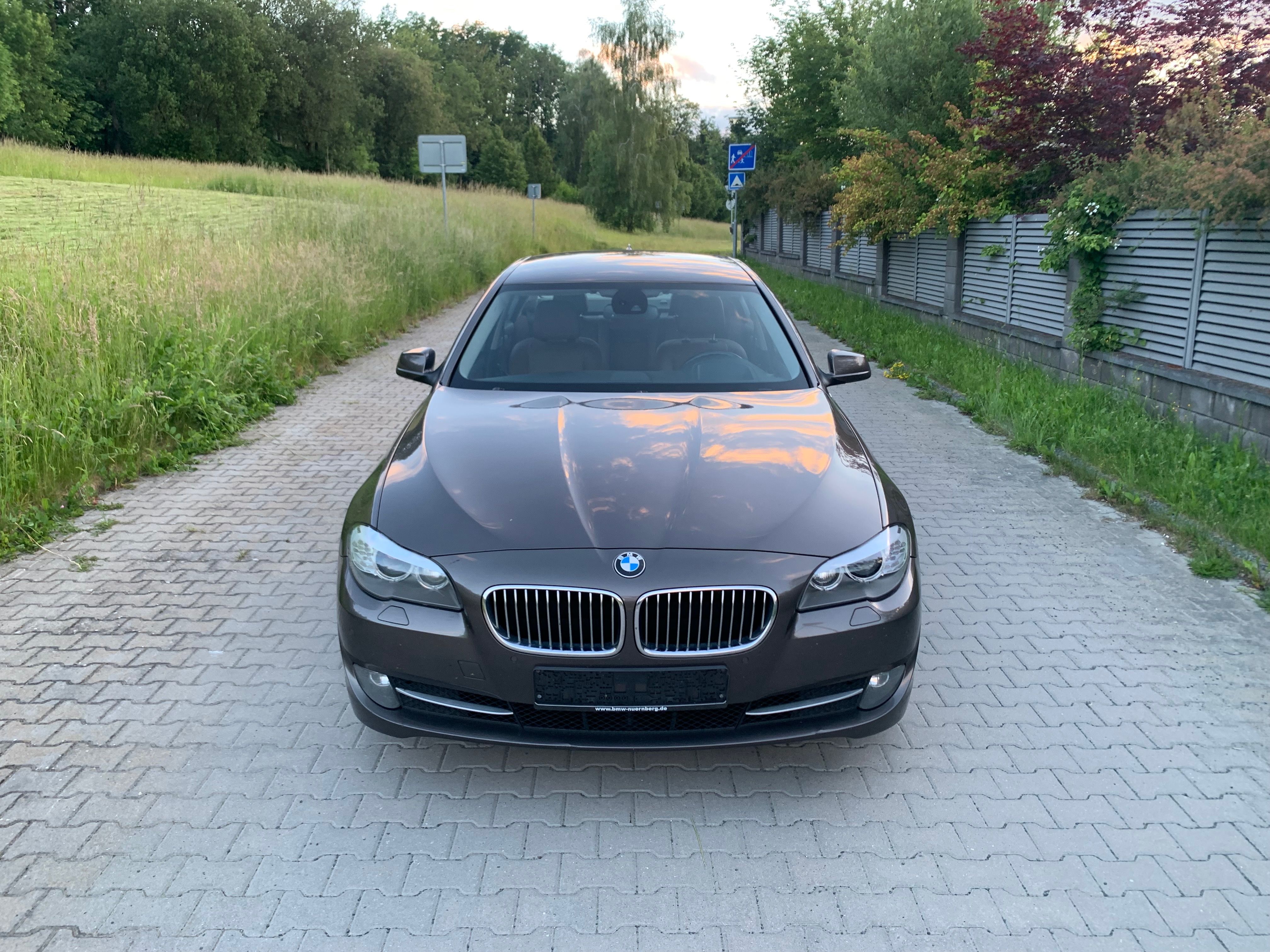 BMW Řada 5, BMW 530d F10 - fotka 2