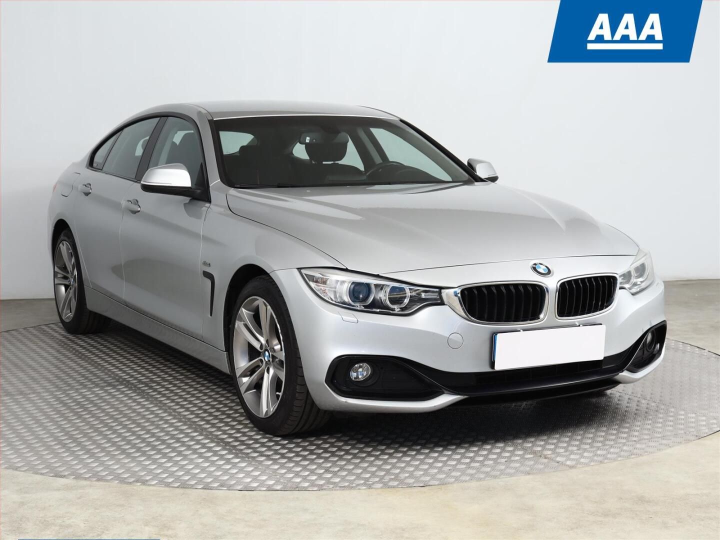 BMW Řada 4, 420d xDrive, Sport Line, 4X4