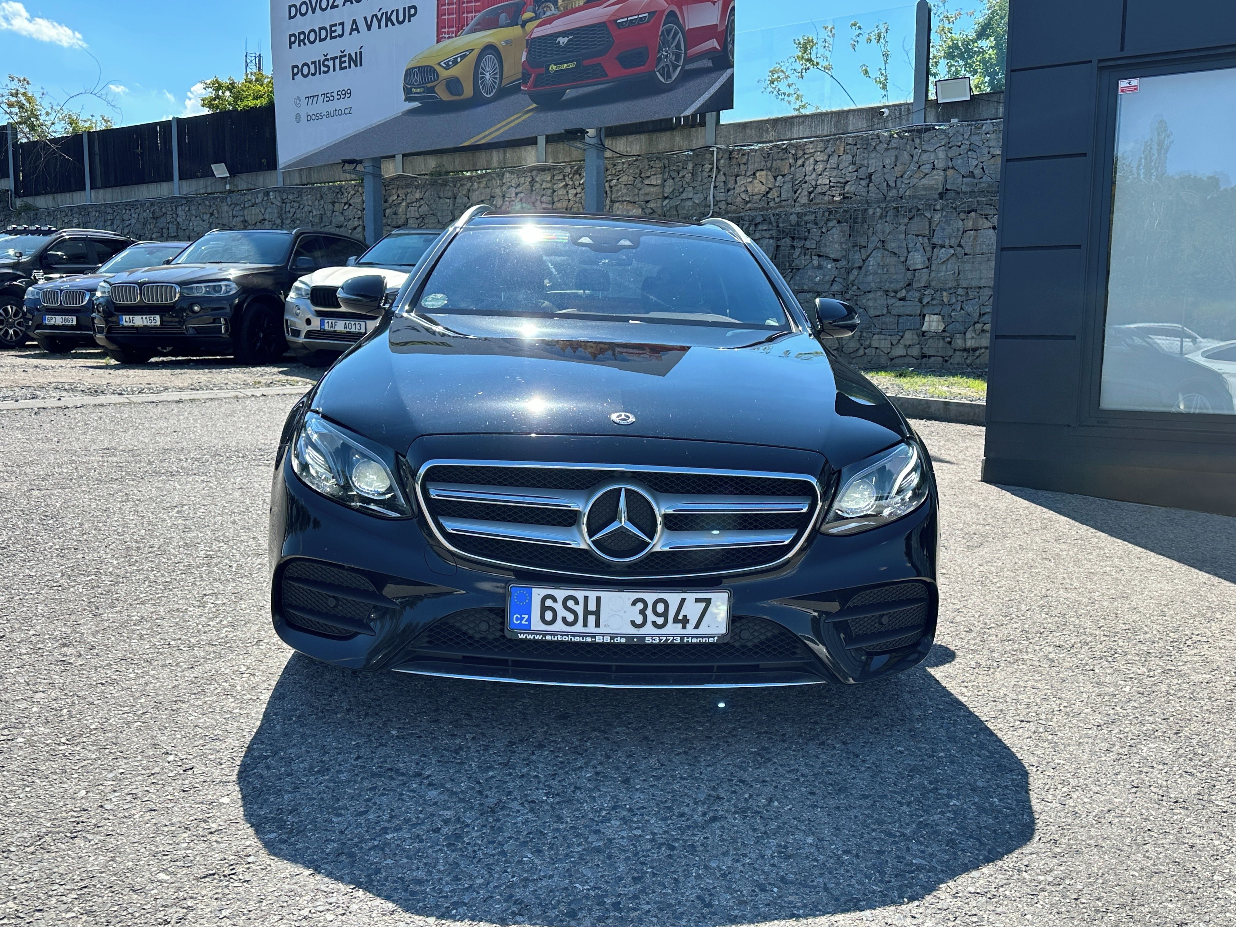 Mercedes-Benz Třídy E, Mercedes-Benz E 400  2019 - fotka 3