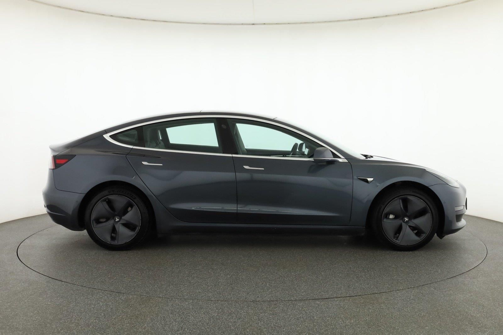 Tesla Model 3, Long Range 4WD 78kWh, 4X4 - fotka 6