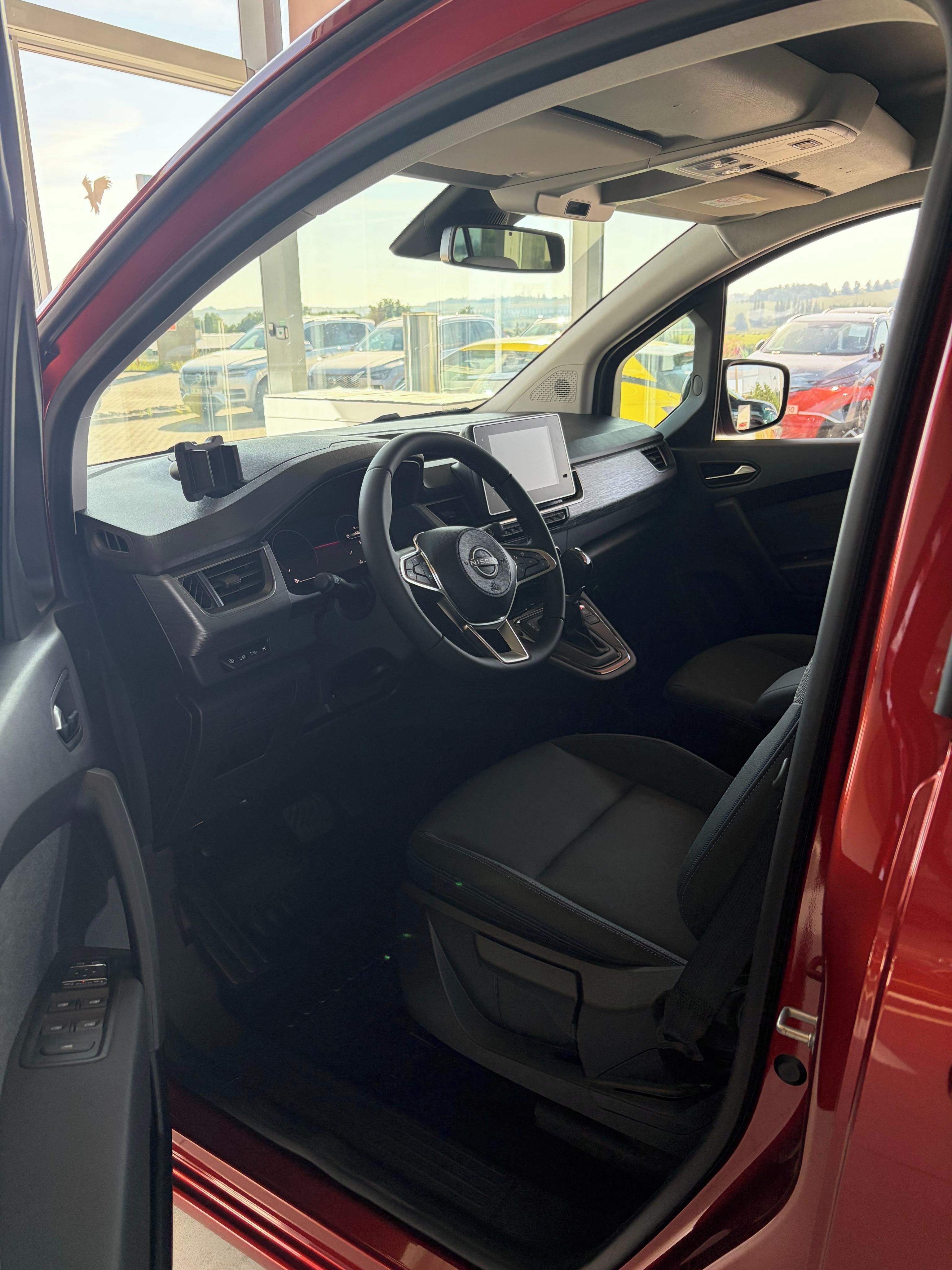 Nissan Townstar, L2 Tekna 7 míst - fotka 4