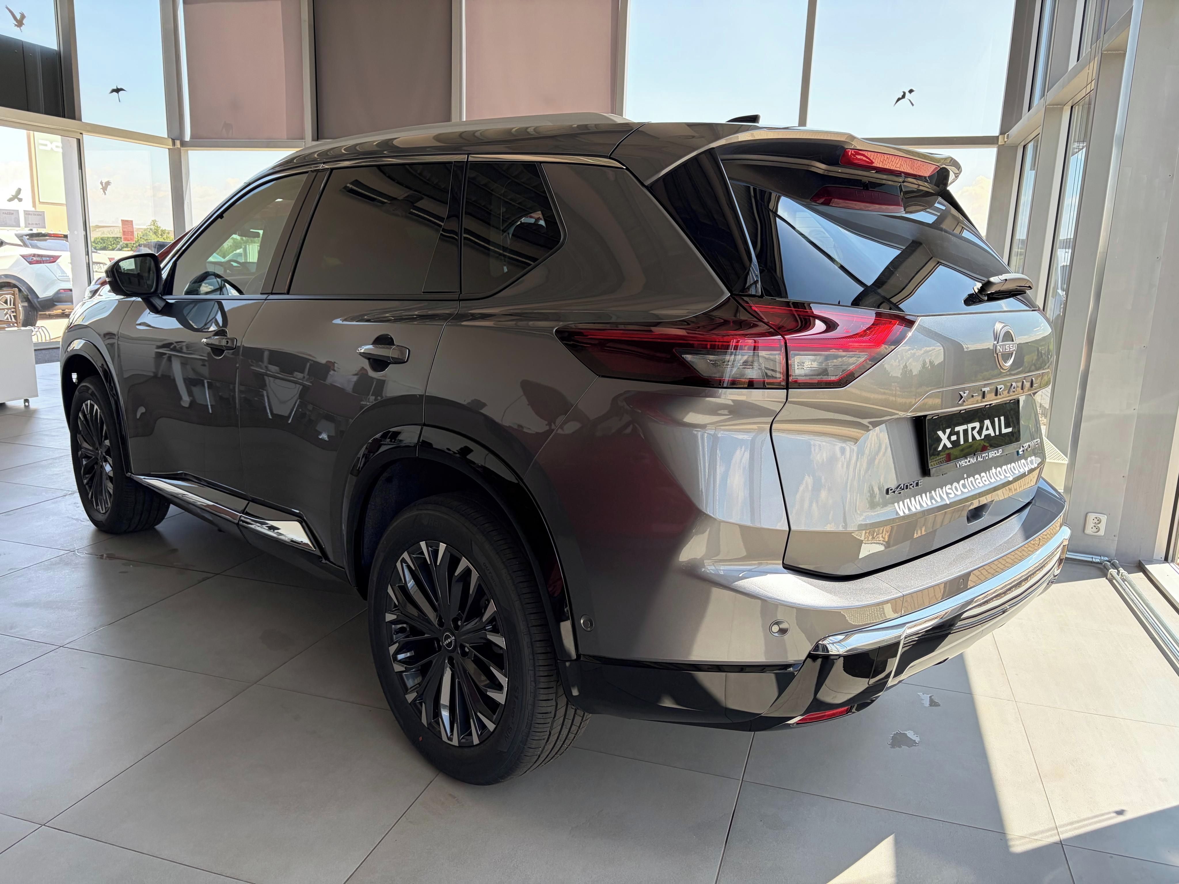 Nissan X-Trail, e-POWER e-4ORCE TEKNA 157kW - fotka 5