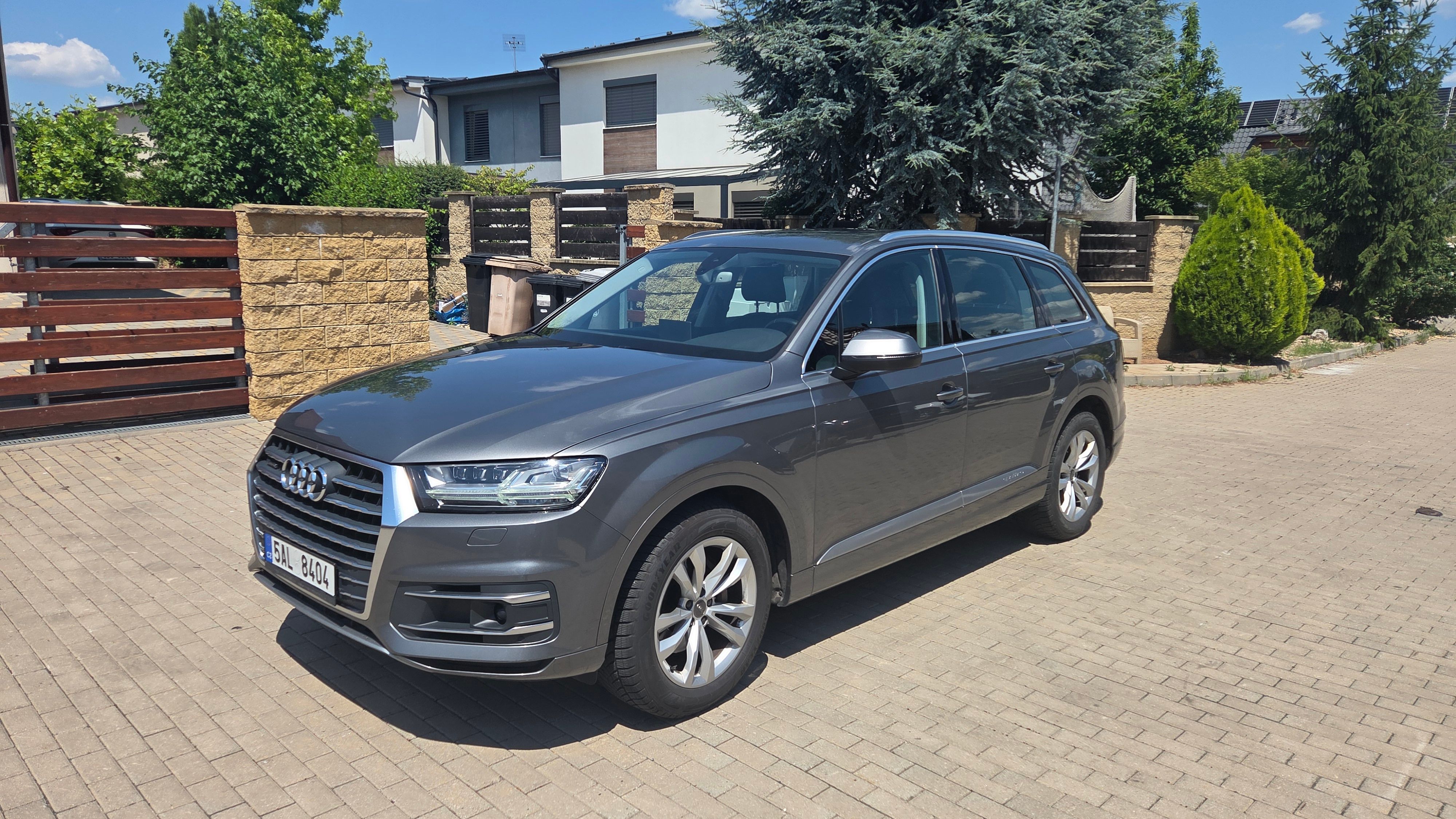 Audi Q7, Audi Q7 3.0 TDI quattro - fotka 2