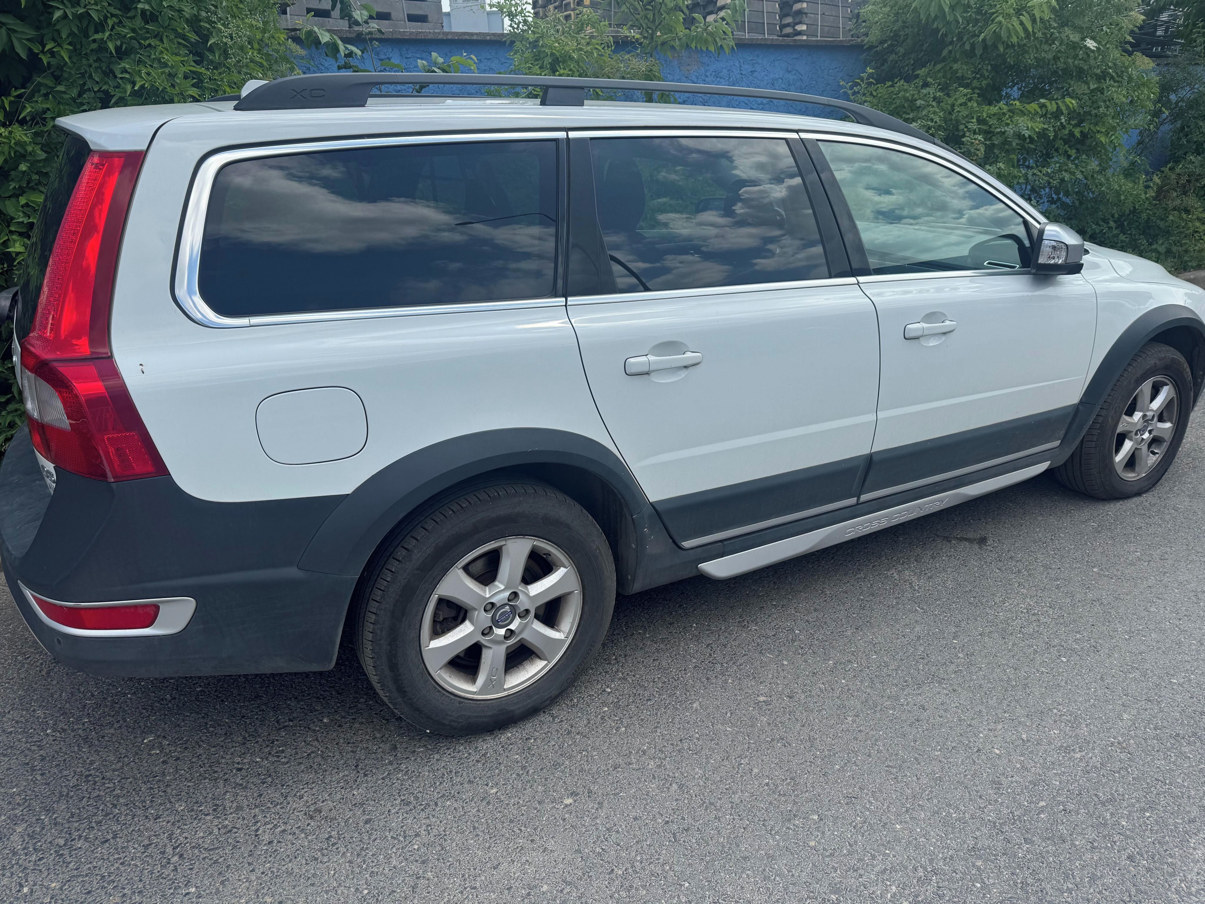 Volvo XC70 - fotka 2