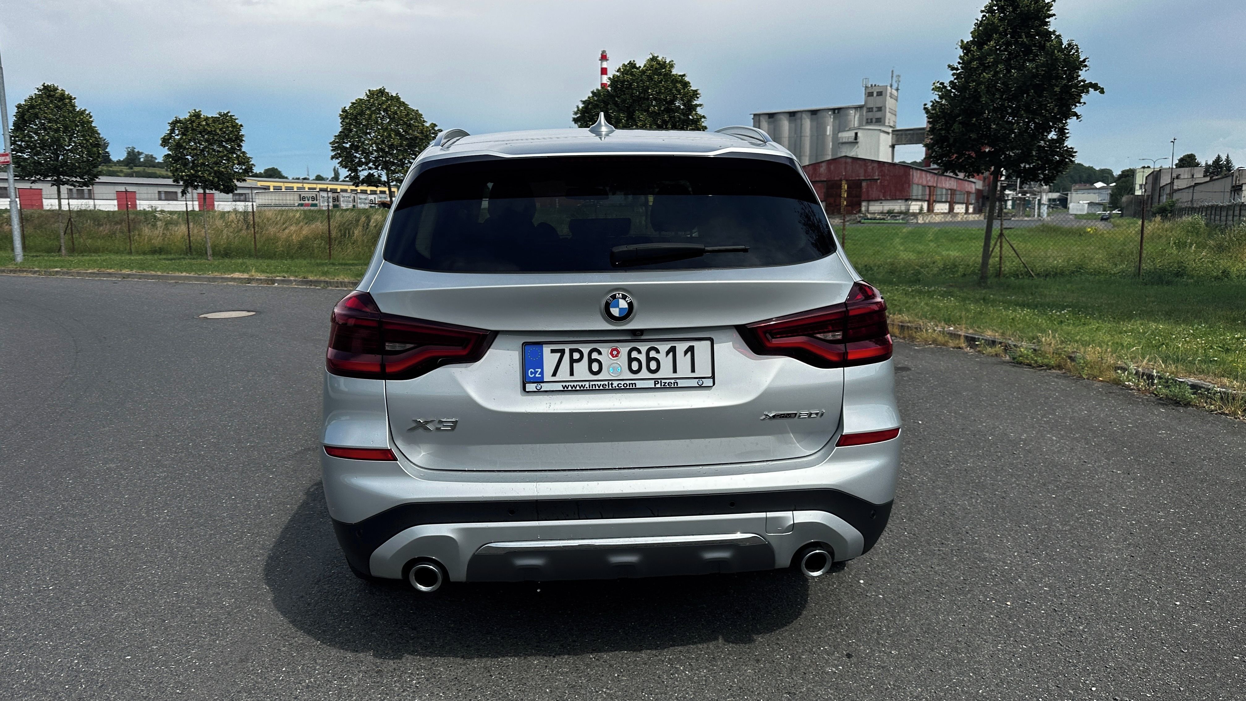 BMW X3, xDrive20i - fotka 4