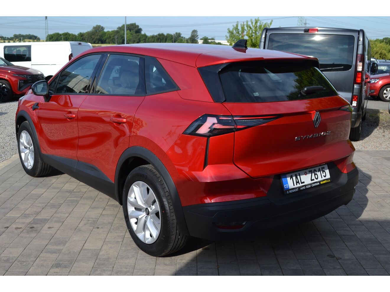 Renault Symbioz, EVOLUTION  MILD HYBRID 140 - fotka 3