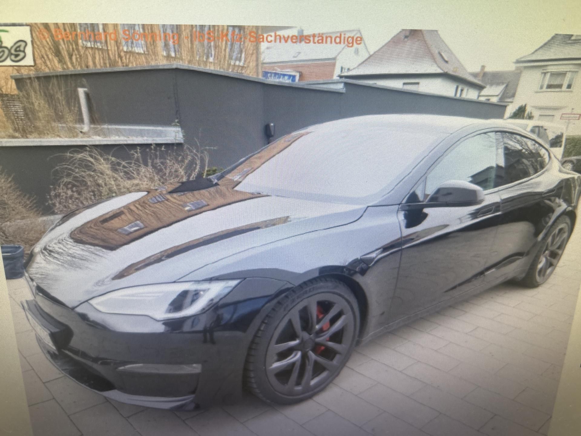 Tesla Model S, PLAID PERFORMANCE
