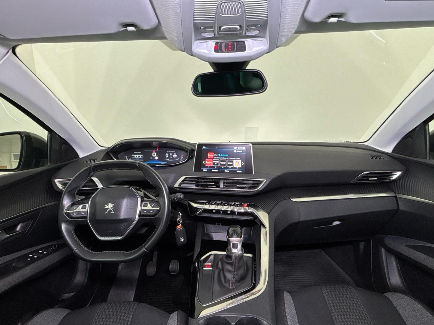 Peugeot 3008, 1.2 PureTech / 96 kW Active - fotka 5