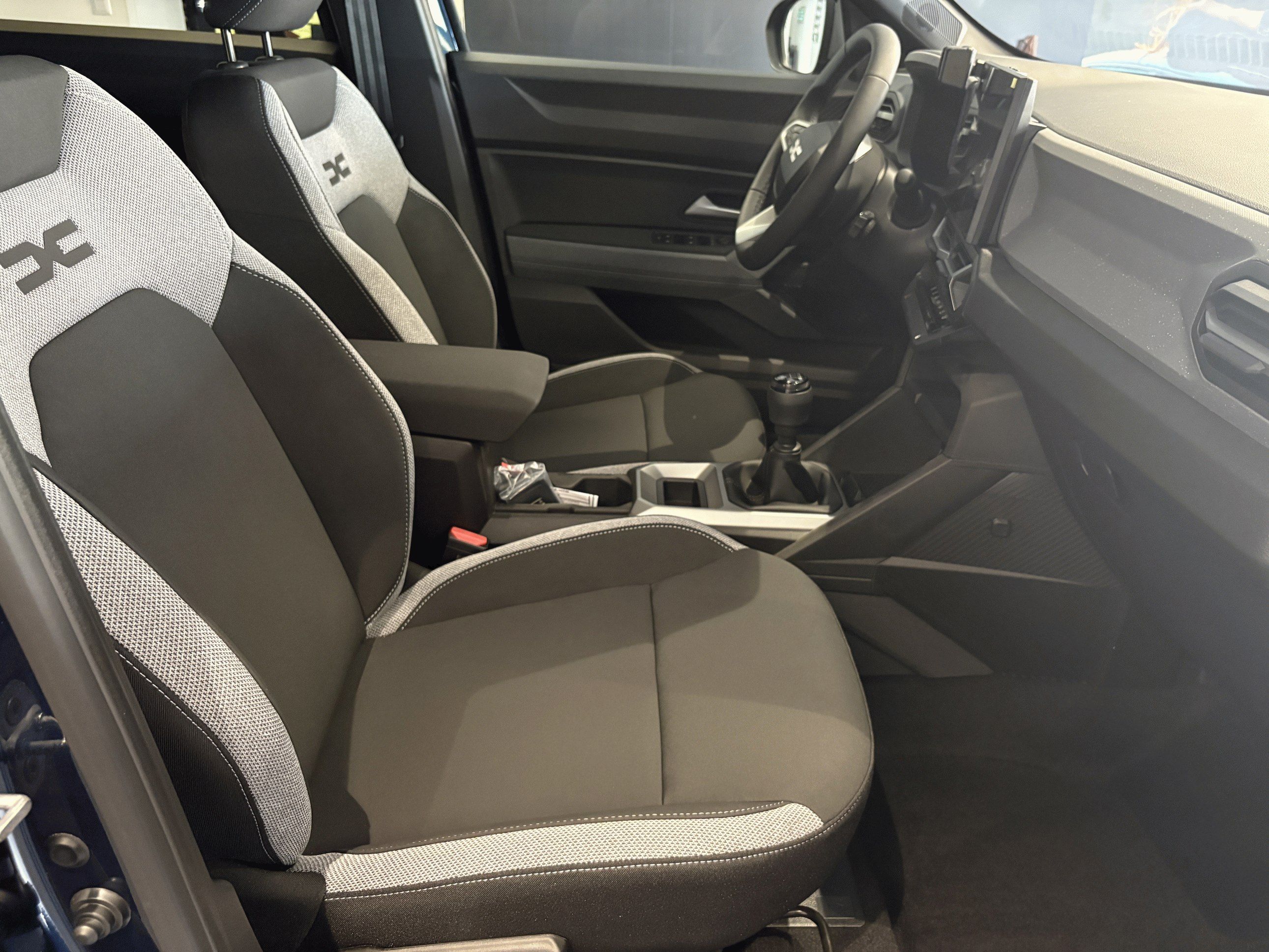 Dacia Bigster, journey mild hybrid-G 140 - fotka 6